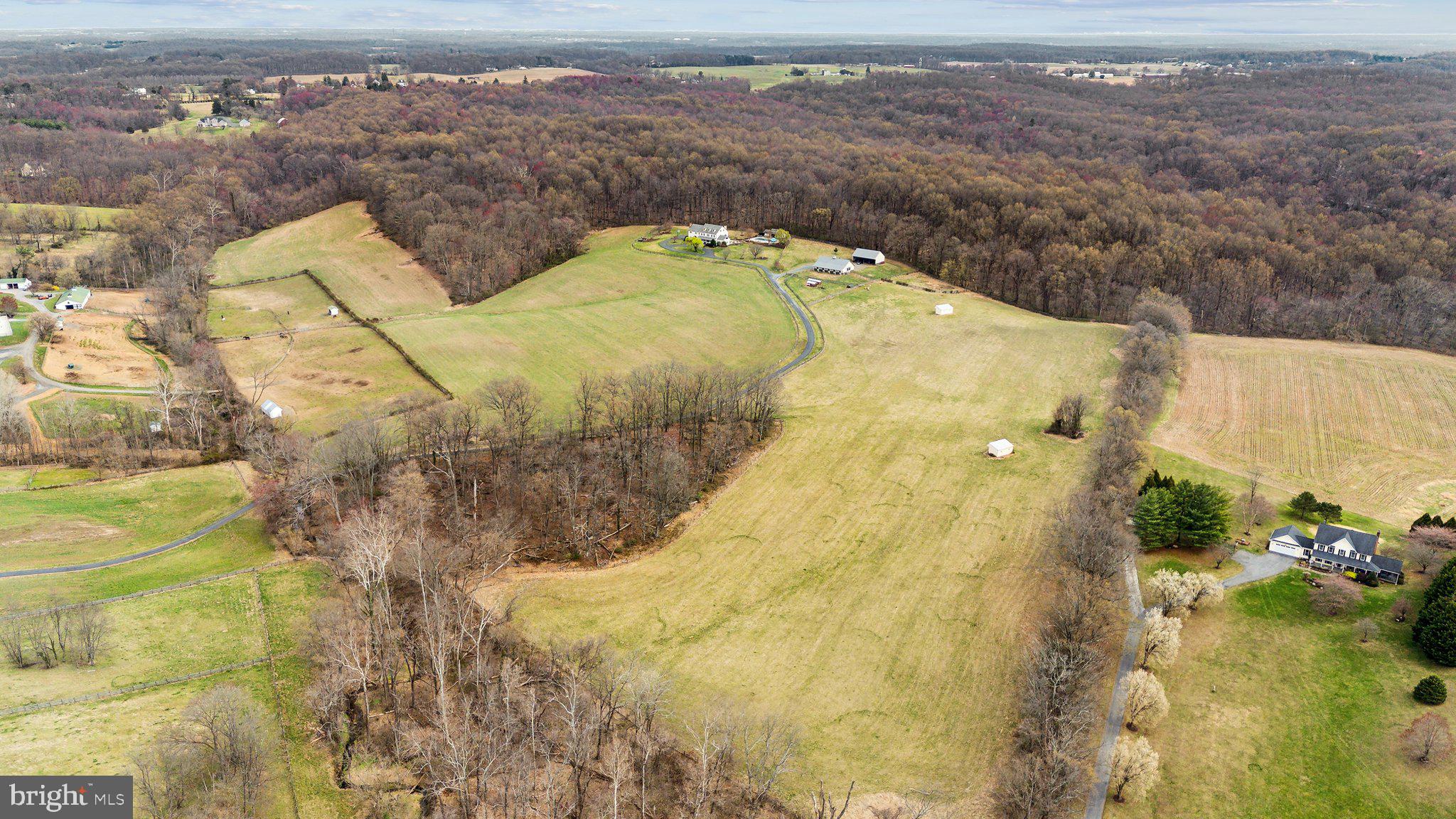 BARNESVILLE OUTSIDE - Residential