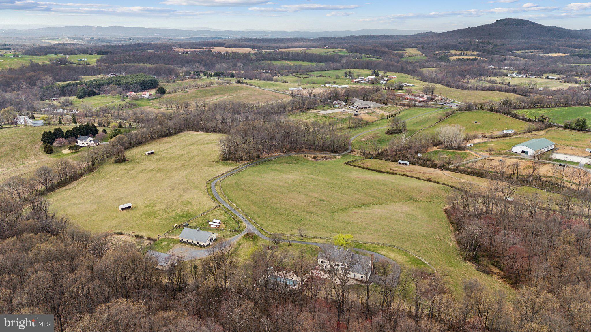 BARNESVILLE OUTSIDE - Residential