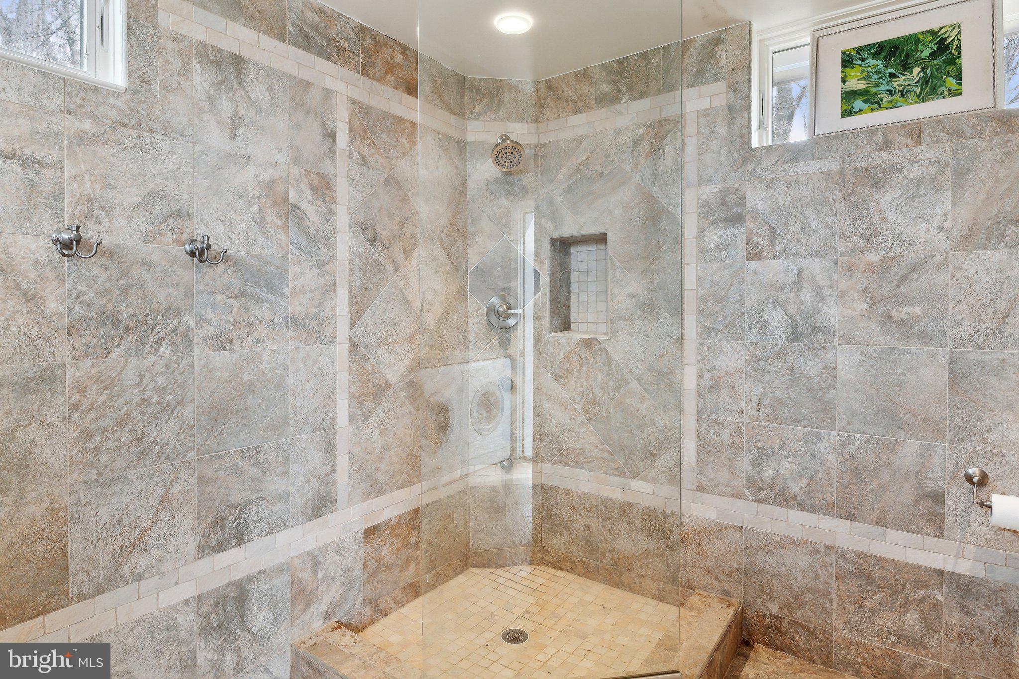 BARNESVILLE OUTSIDE - Residential