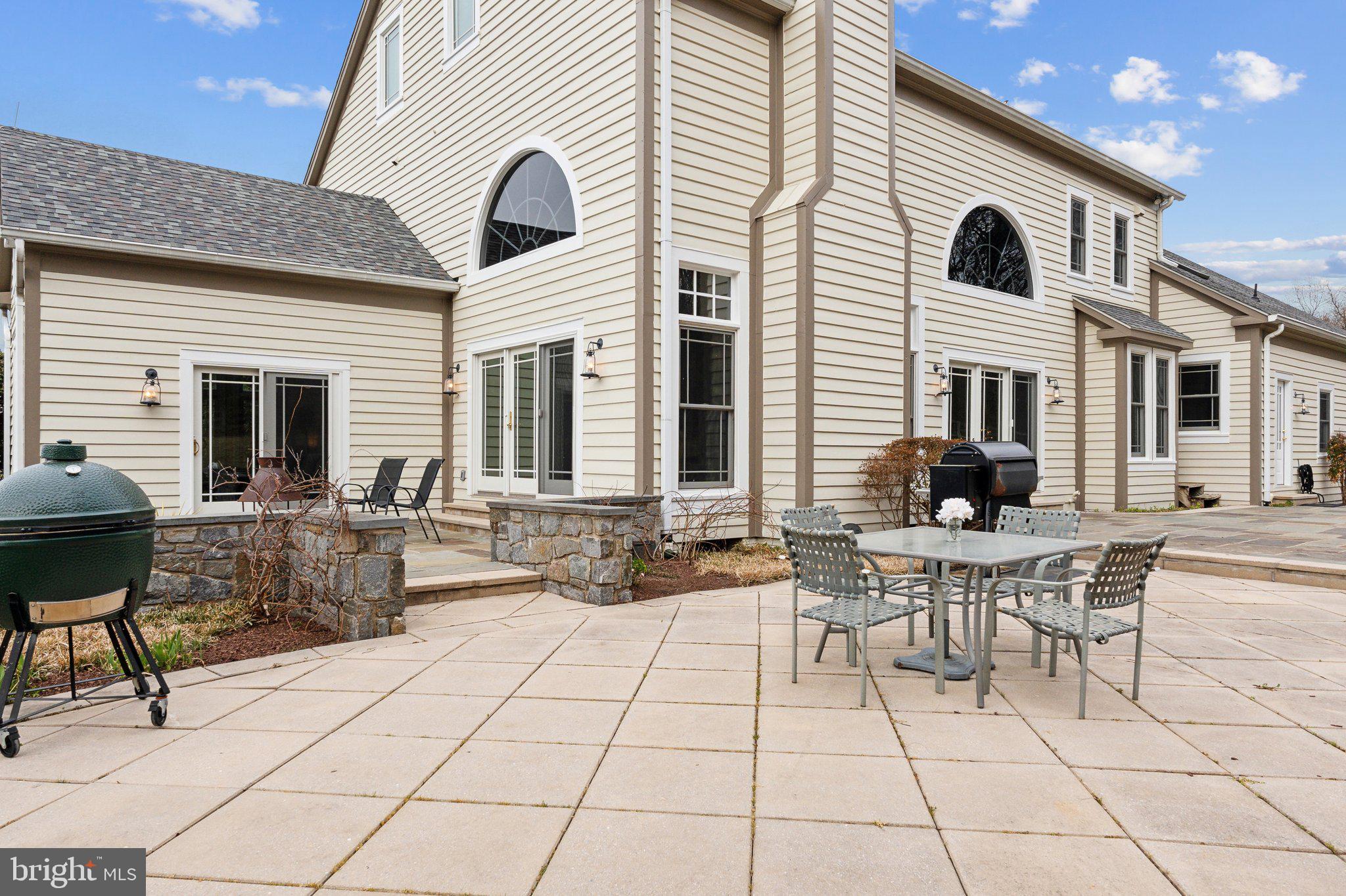 BARNESVILLE OUTSIDE - Residential