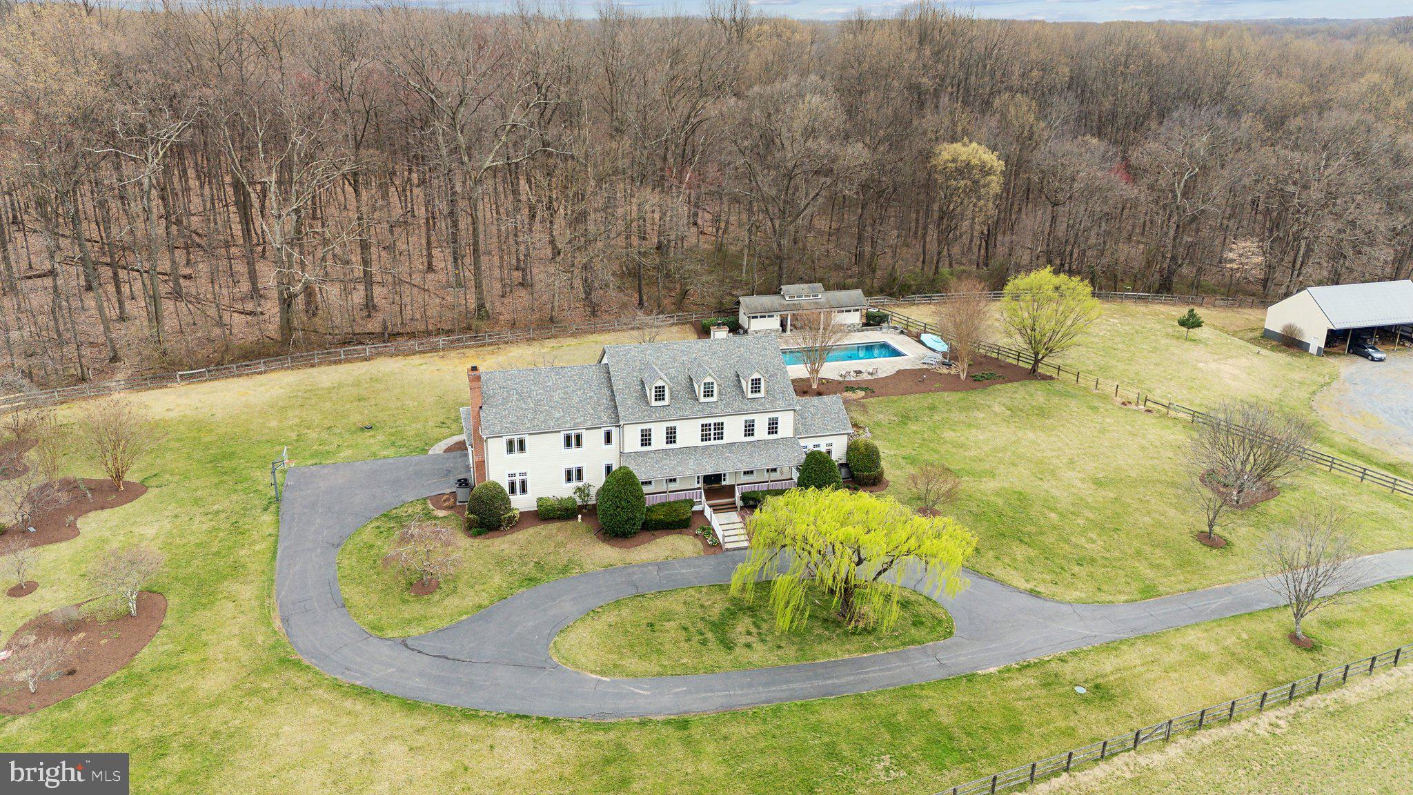 BARNESVILLE OUTSIDE - Residential