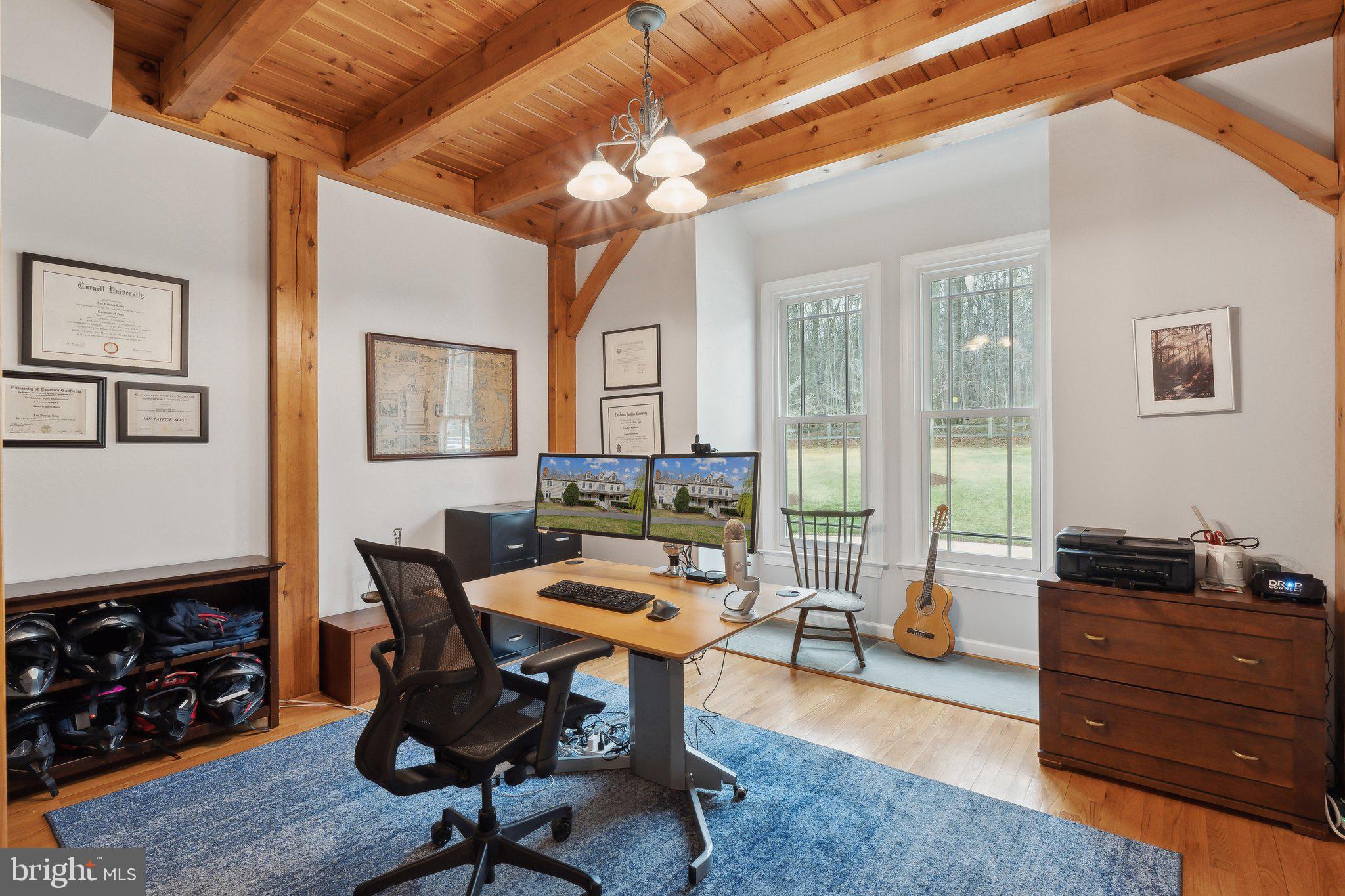 BARNESVILLE OUTSIDE - Residential