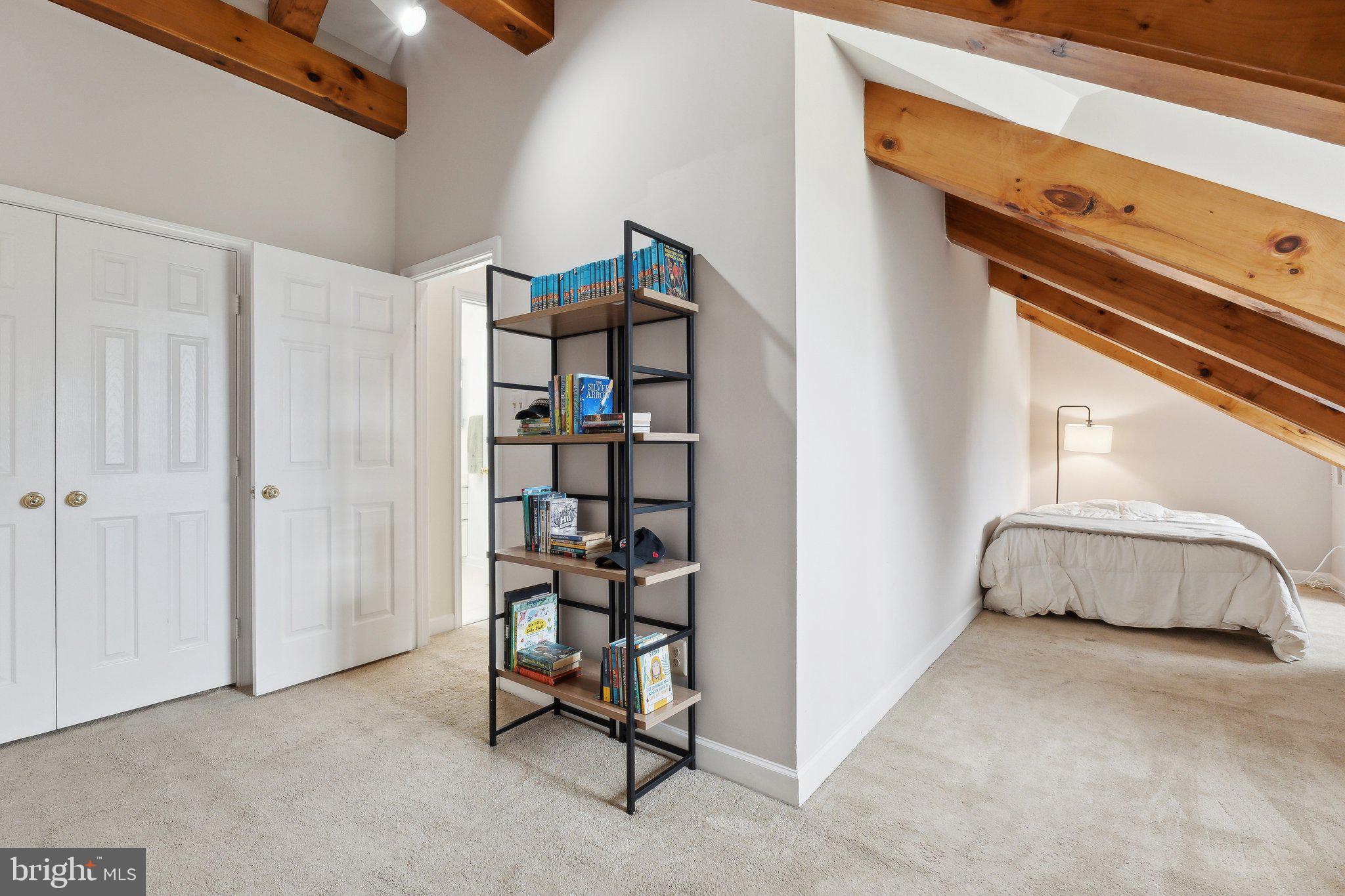 BARNESVILLE OUTSIDE - Residential