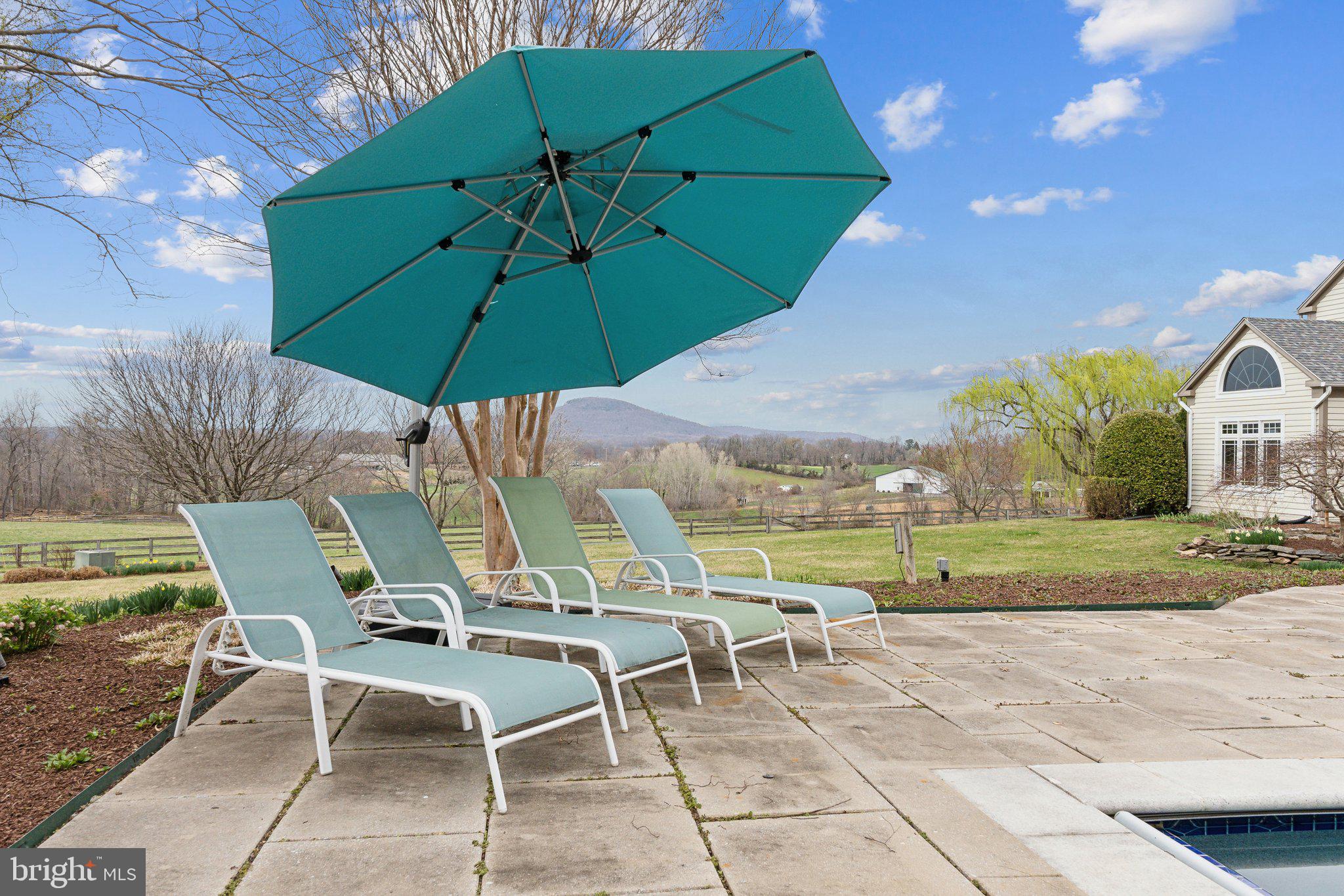 BARNESVILLE OUTSIDE - Residential