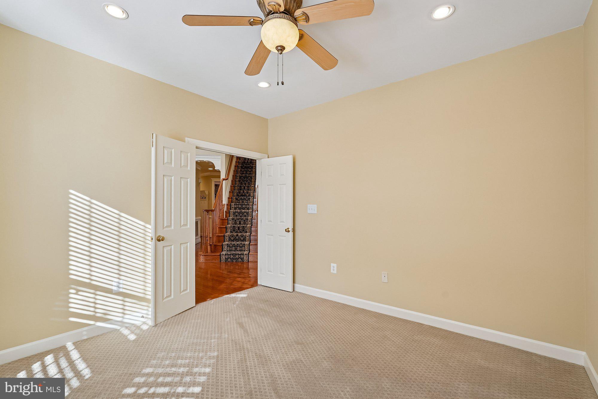 SOUTH VILLAGE - Residential