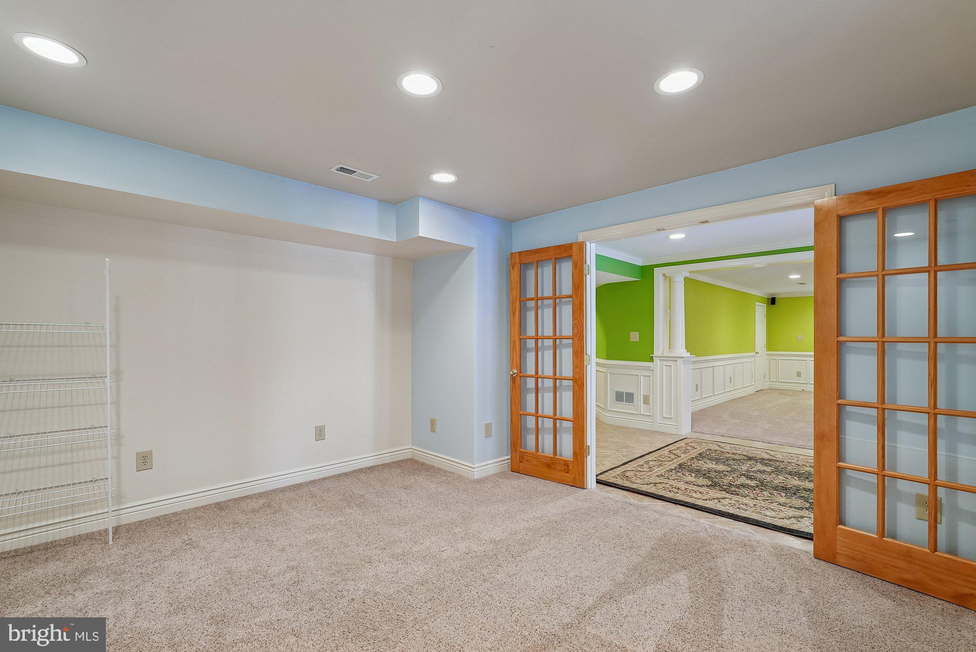 SOUTH VILLAGE - Residential