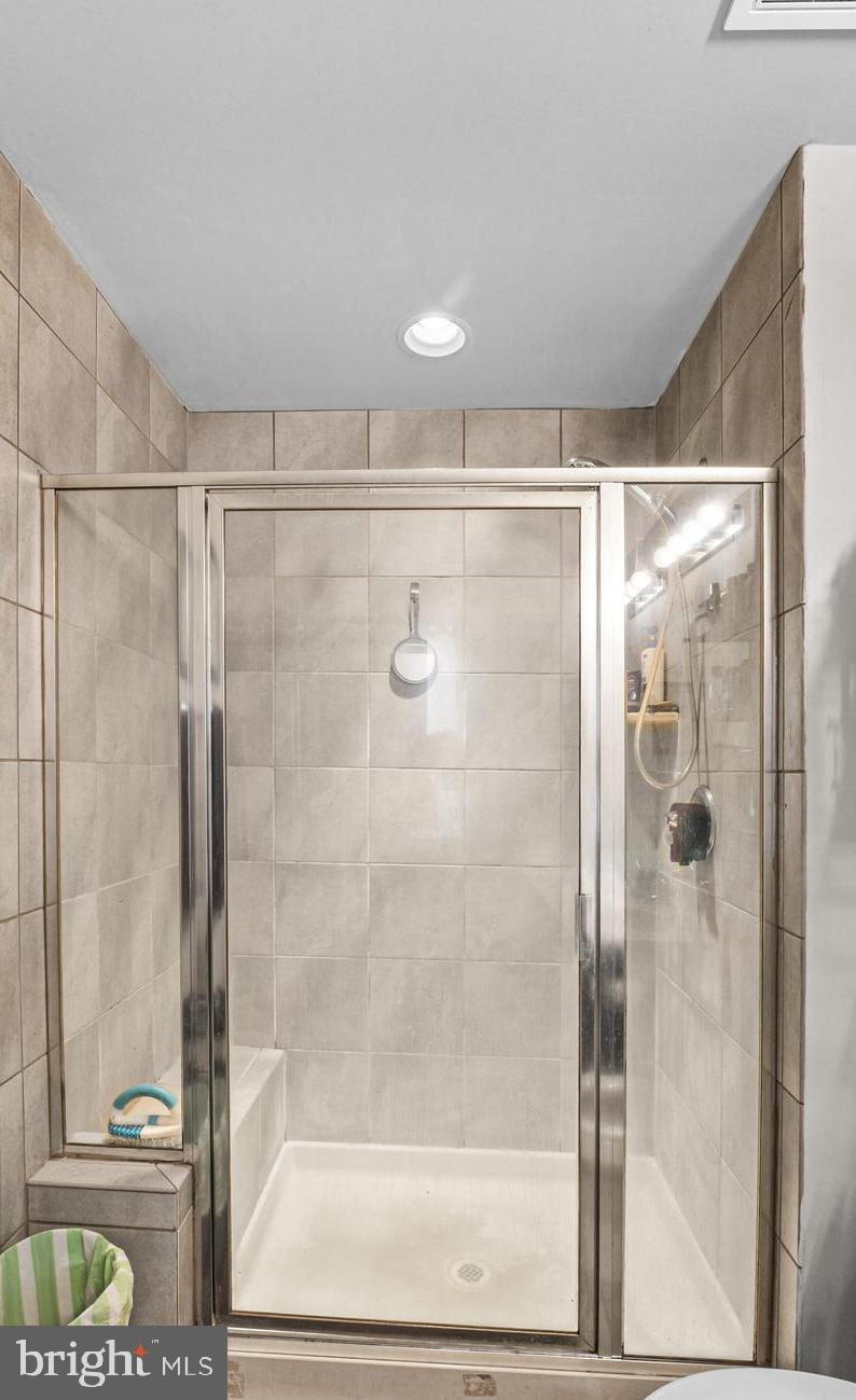 HASTINGS MARKETPLACE - Residential