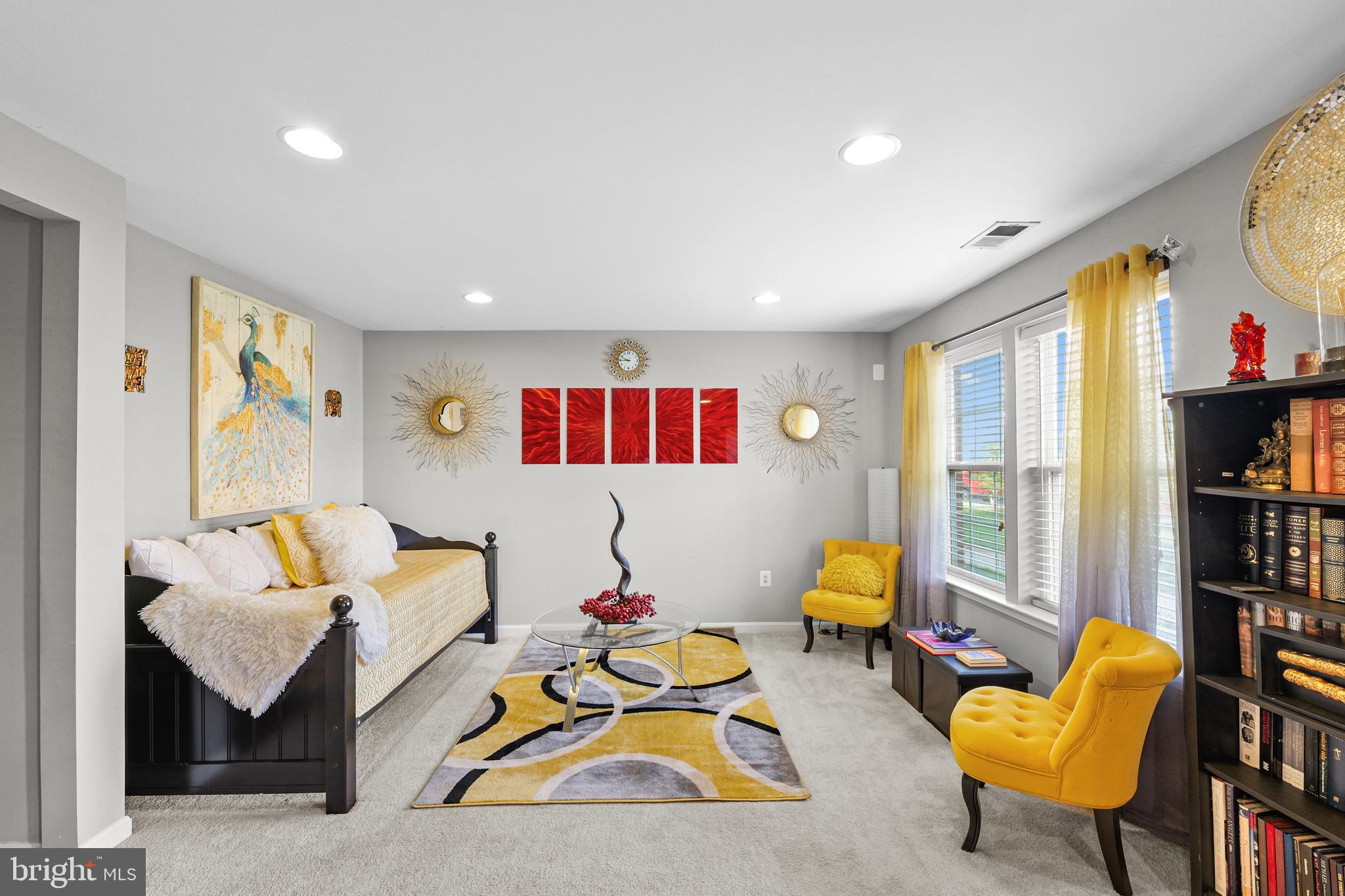 HASTINGS MARKETPLACE - Residential