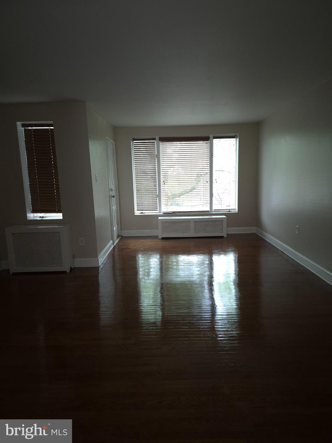 MAYFAIR - Residential