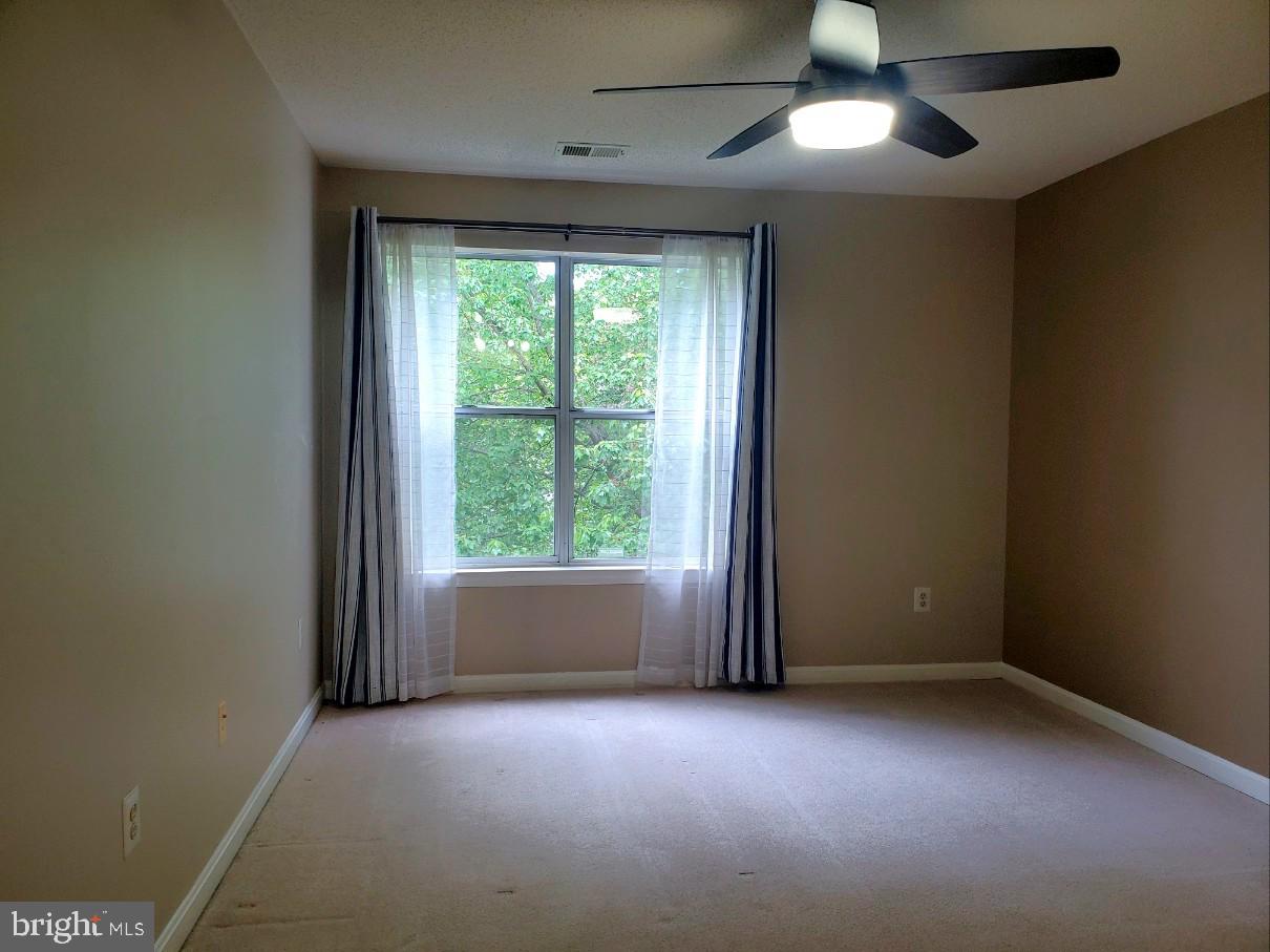 WINTERGATE AT LONGMEAD CROSSING - Residential Lease