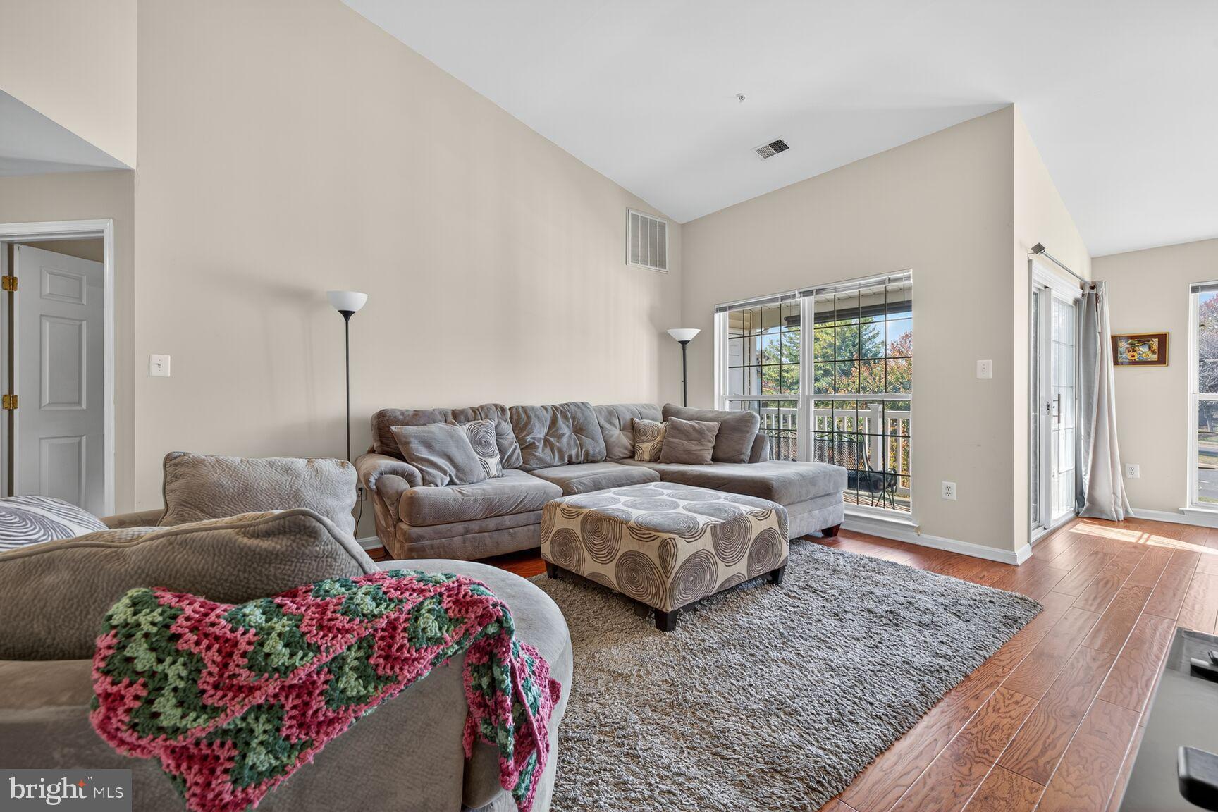 ECHO GLEN - Residential