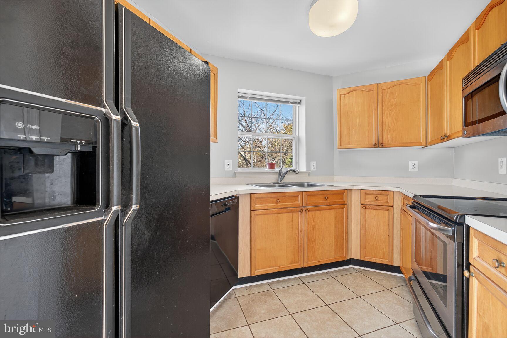 ECHO GLEN - Residential