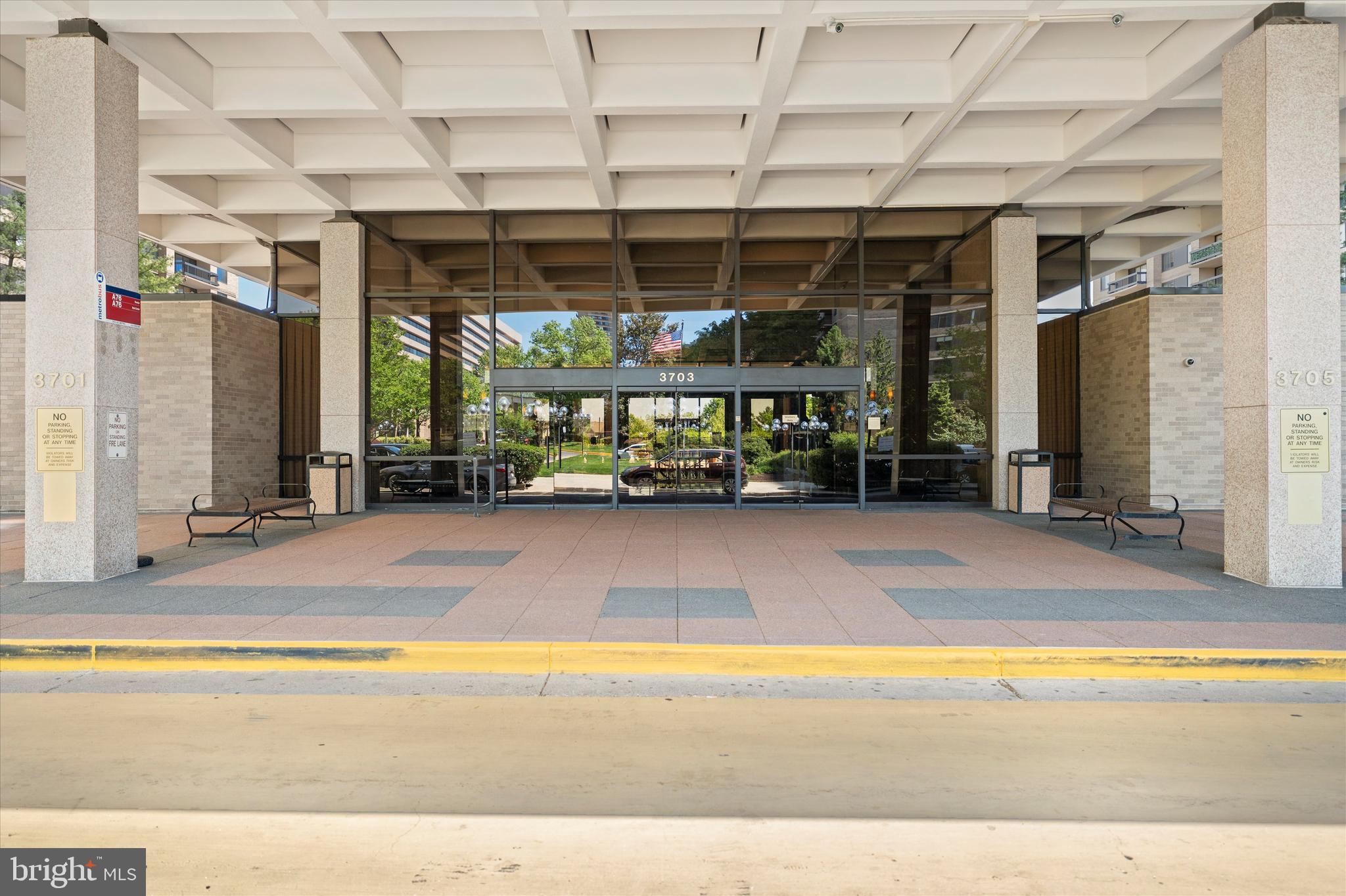 SKYLINE PLAZA - Residential