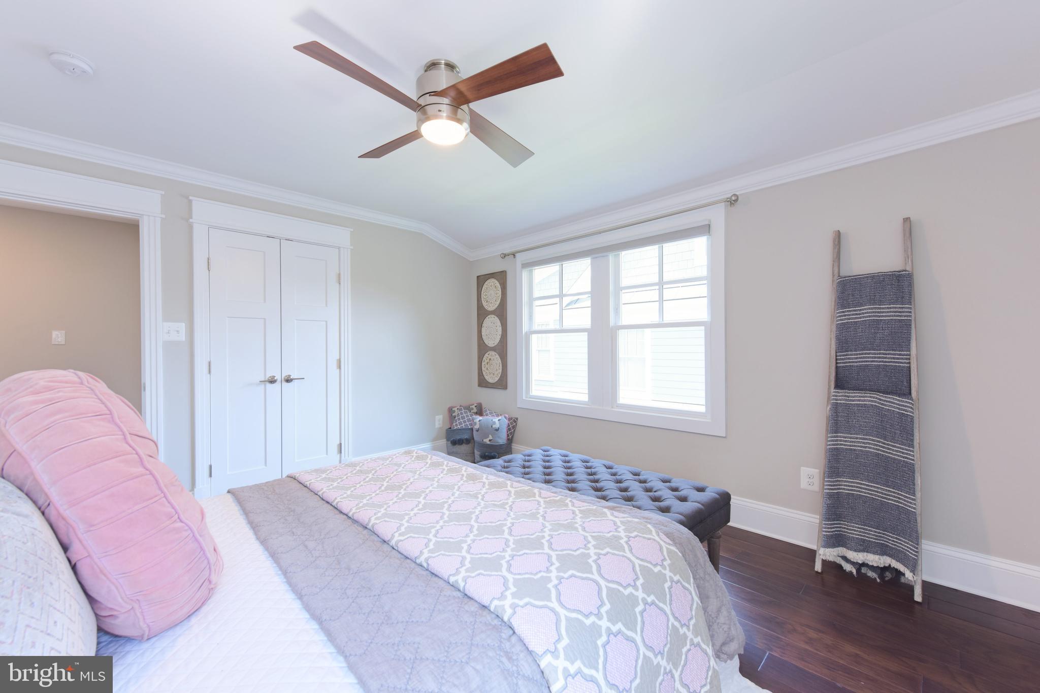 DEL RAY - Residential