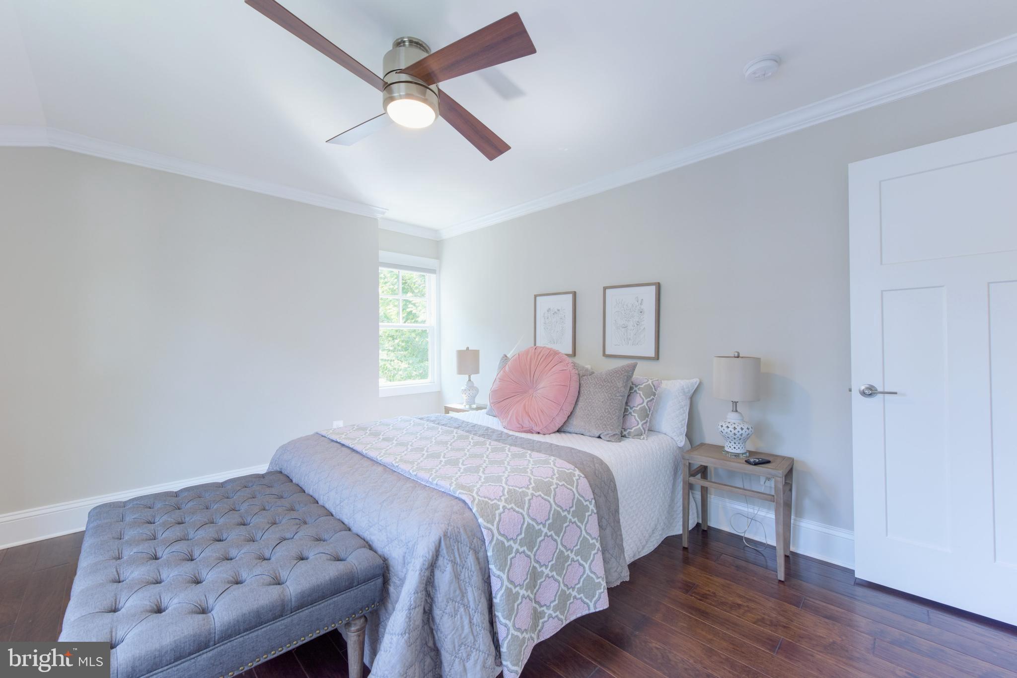 DEL RAY - Residential