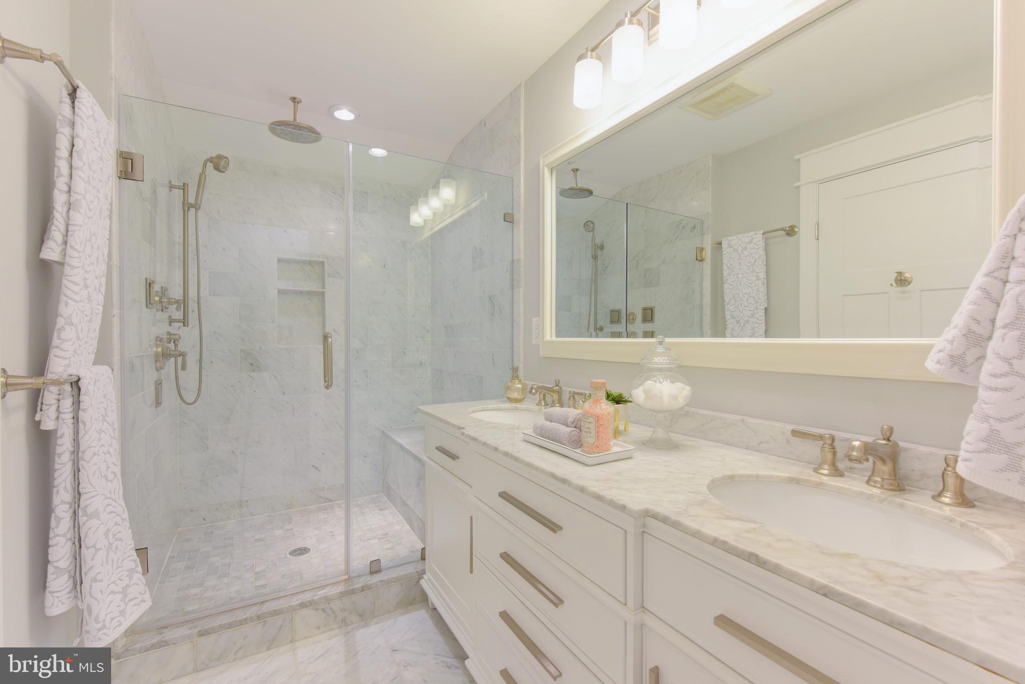 DEL RAY - Residential