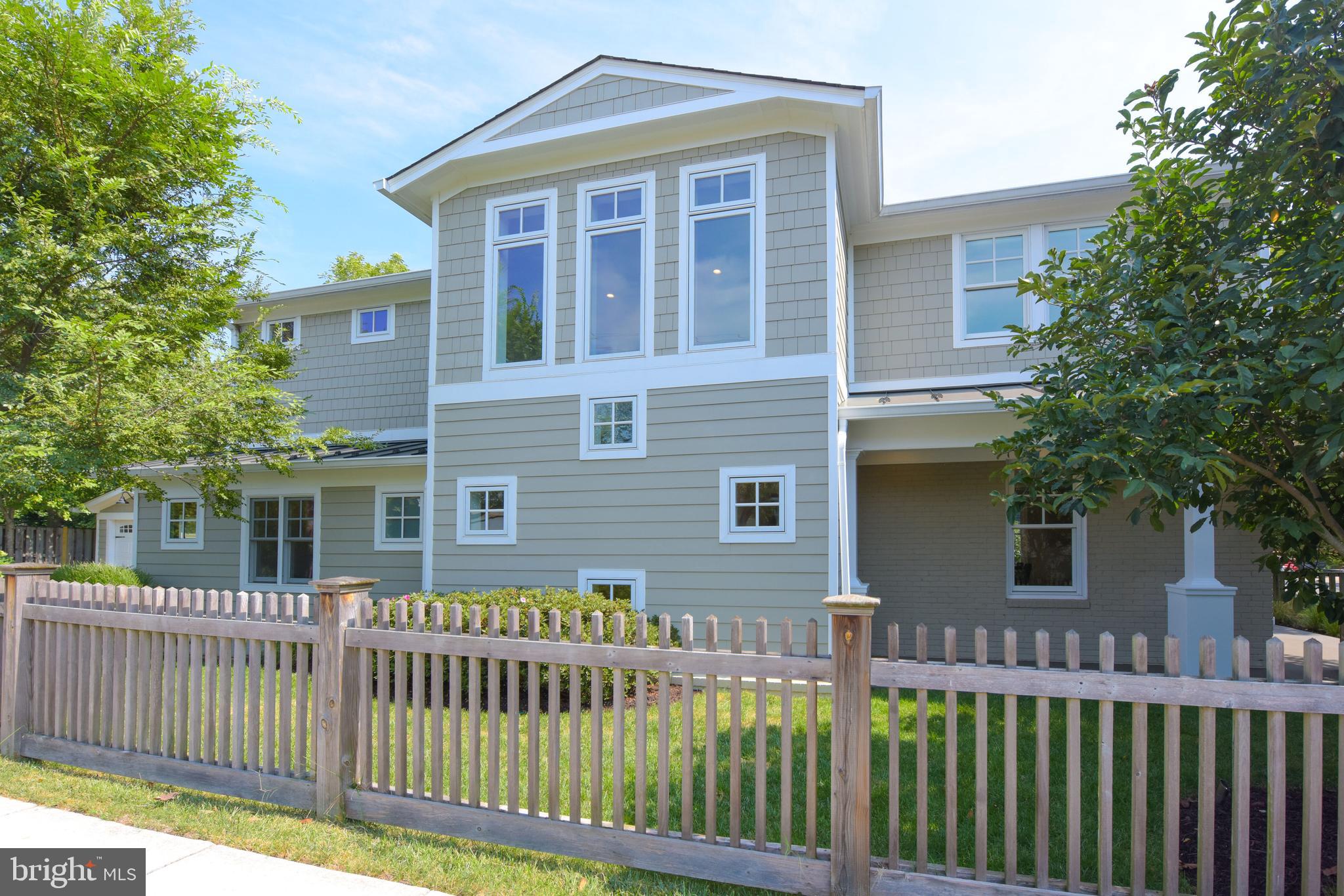 DEL RAY - Residential