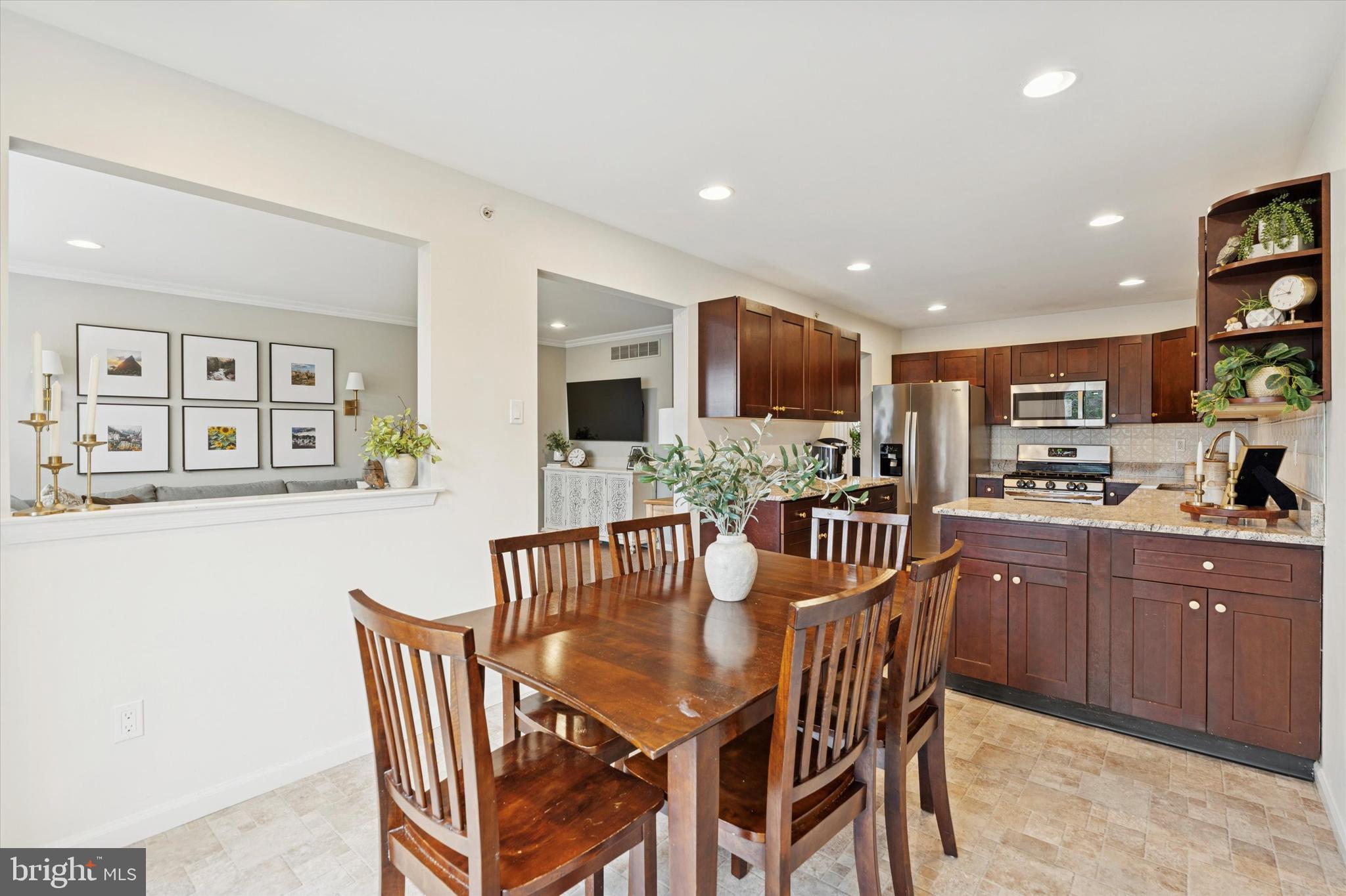 GLENN ROSE - Residential