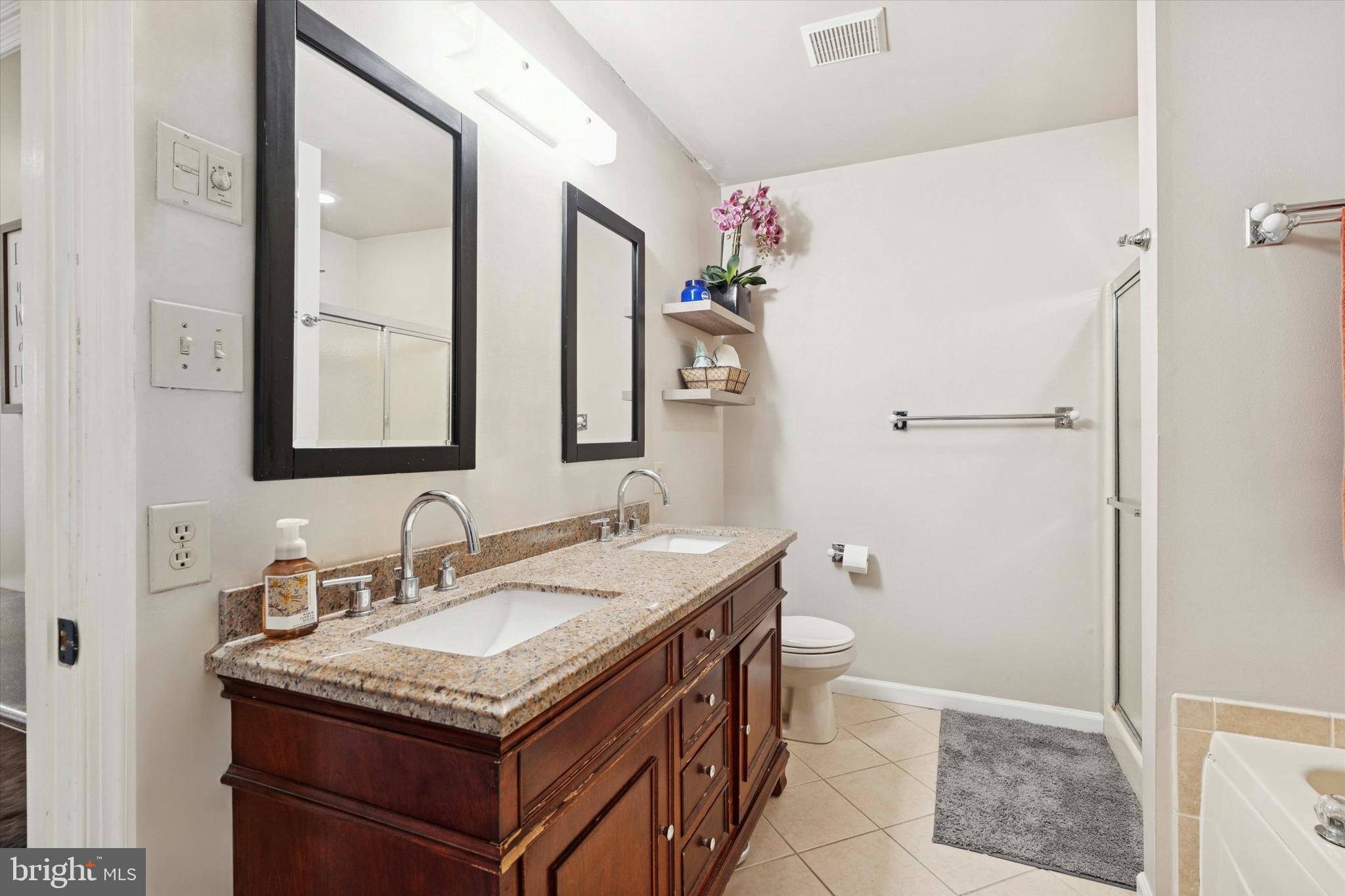 GLENN ROSE - Residential