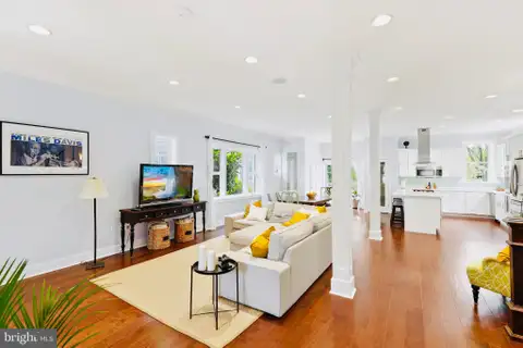 MLS: DCDC2266002