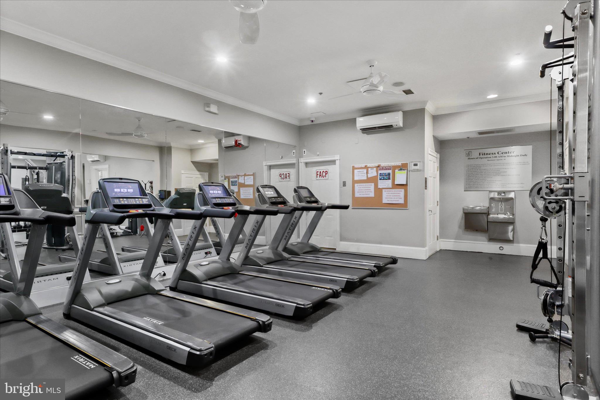 GATES OF MCLEAN - Residential