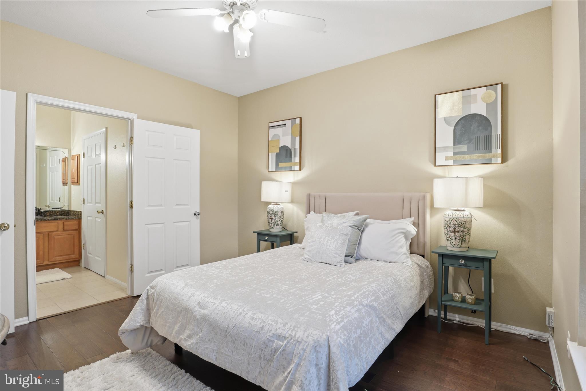 GATES OF MCLEAN - Residential