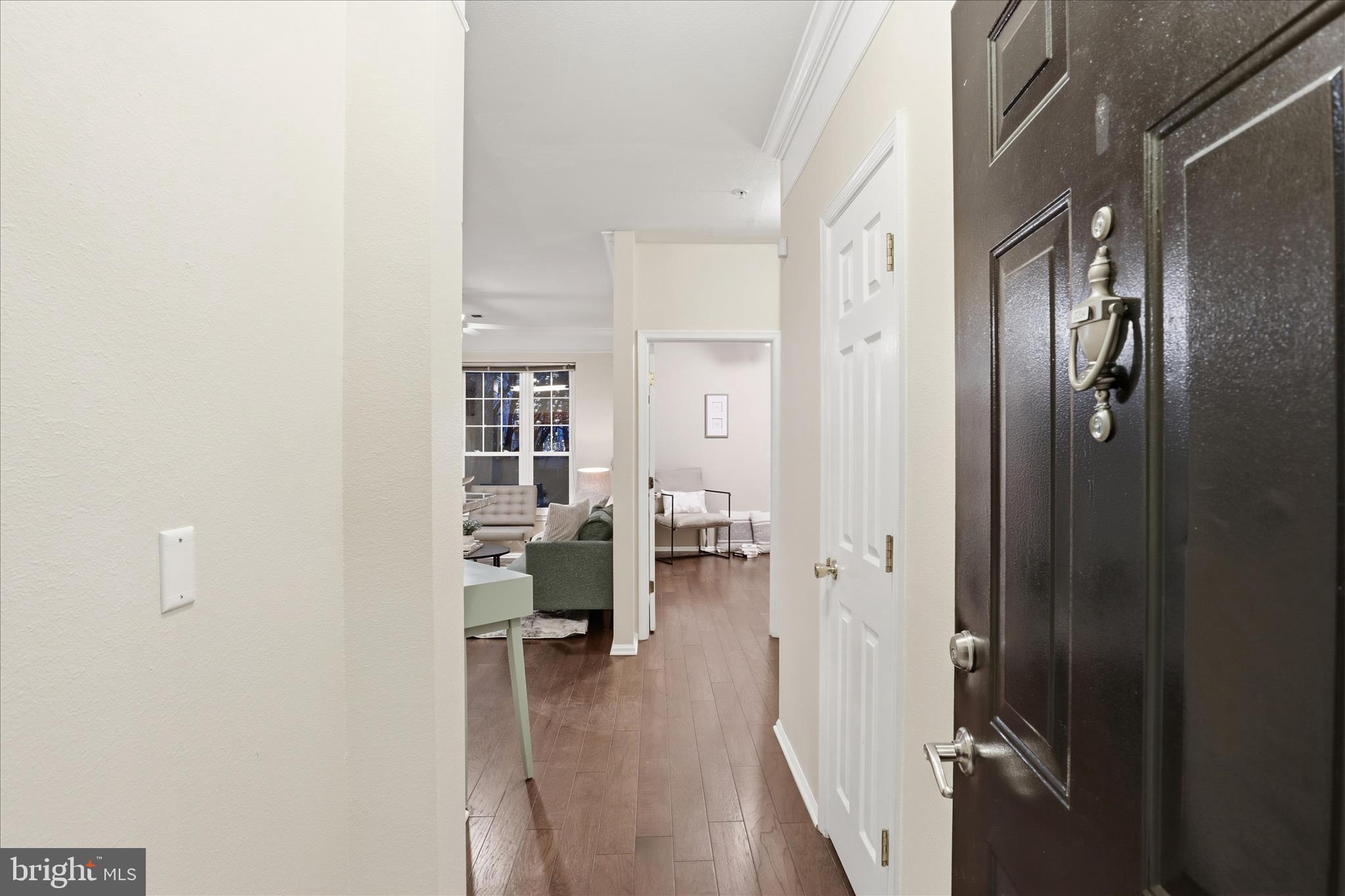 GATES OF MCLEAN - Residential