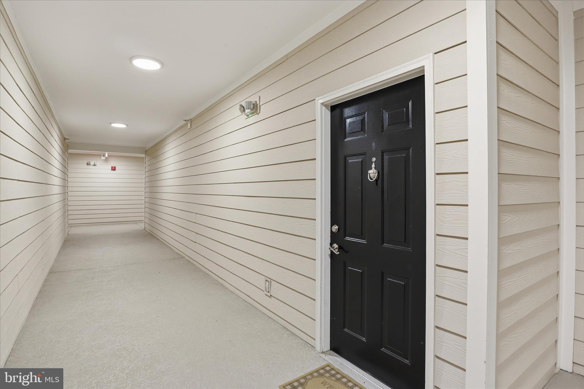 GATES OF MCLEAN - Residential