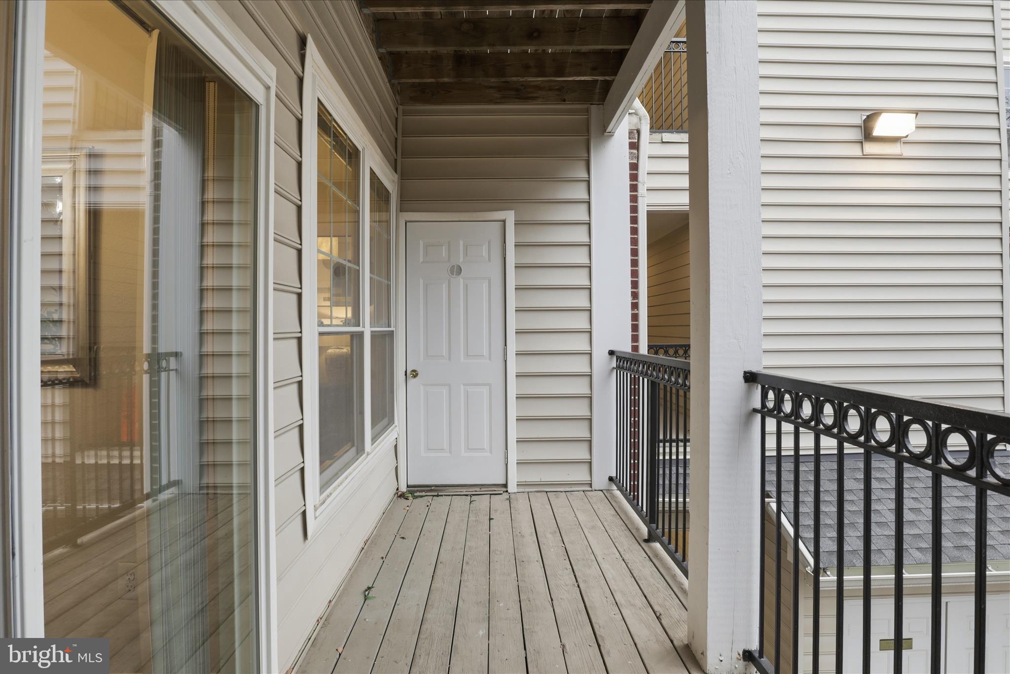 GATES OF MCLEAN - Residential