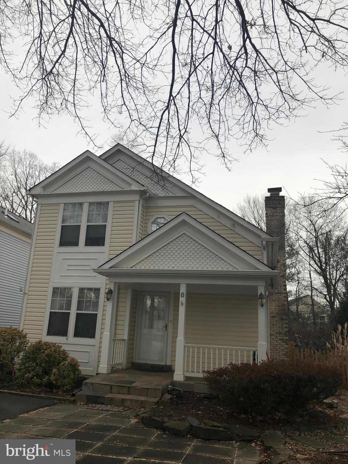 COUNTRYSIDE - Residential