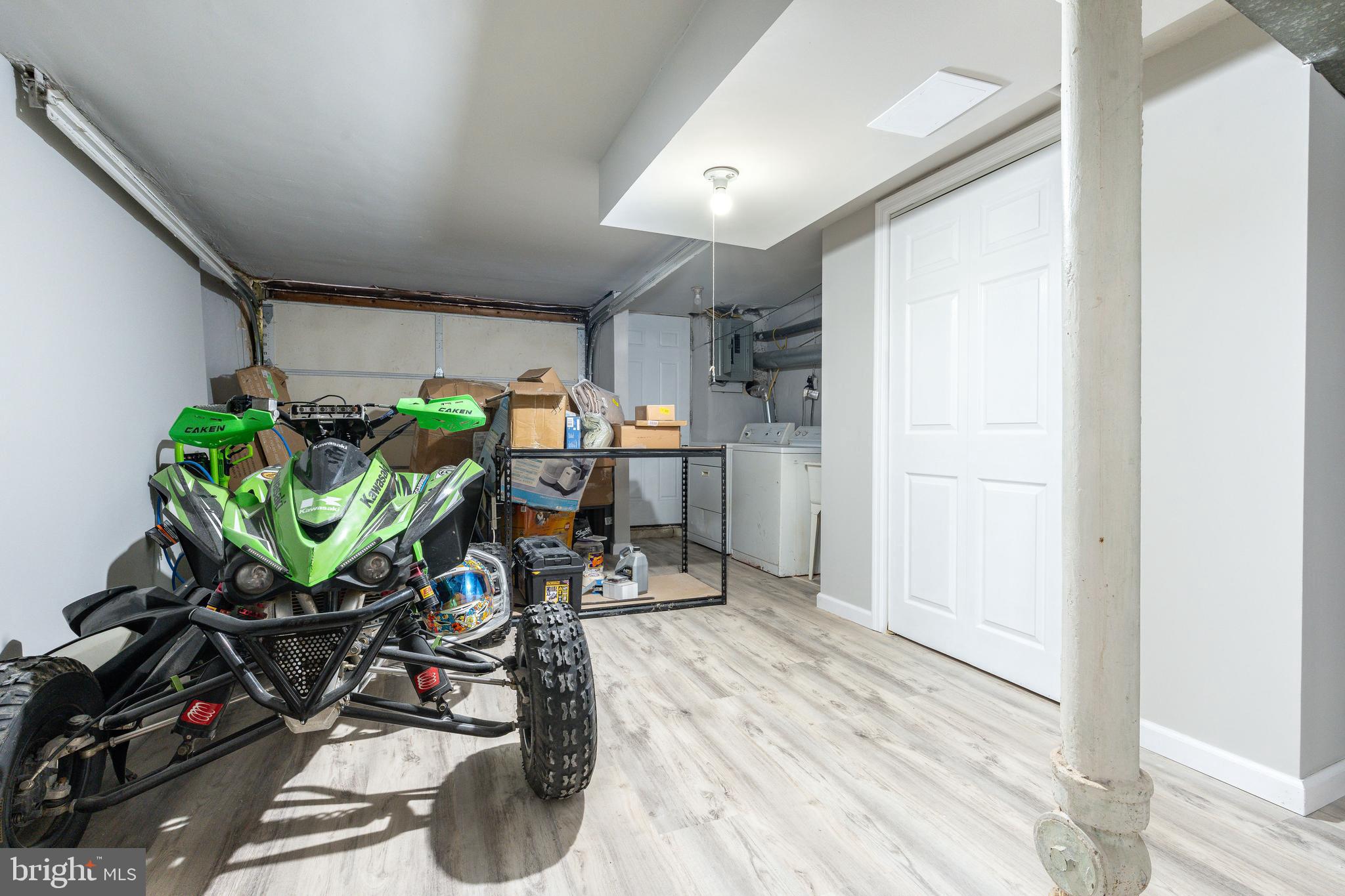 MAYFAIR - Residential