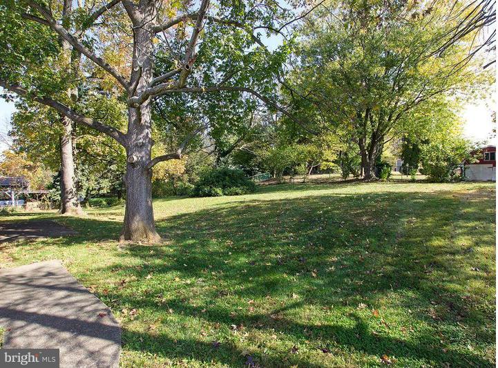 PROSPECT HILLS - Residential