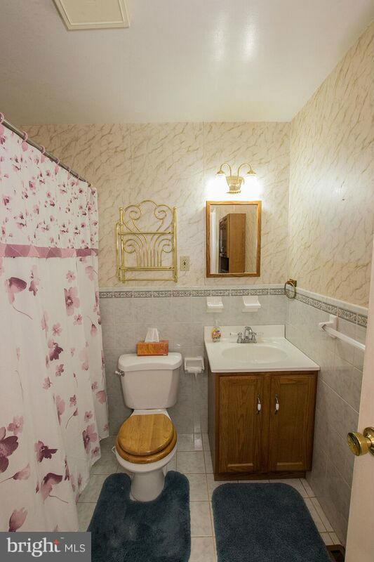 PROSPECT HILLS - Residential