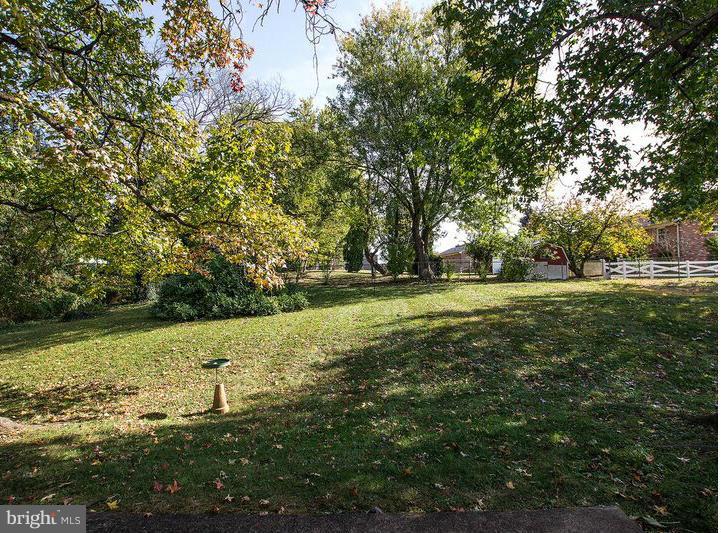 PROSPECT HILLS - Residential