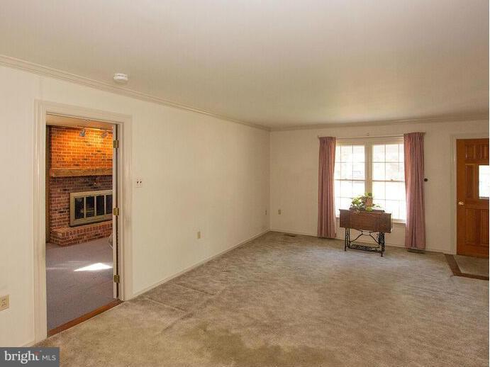 PROSPECT HILLS - Residential