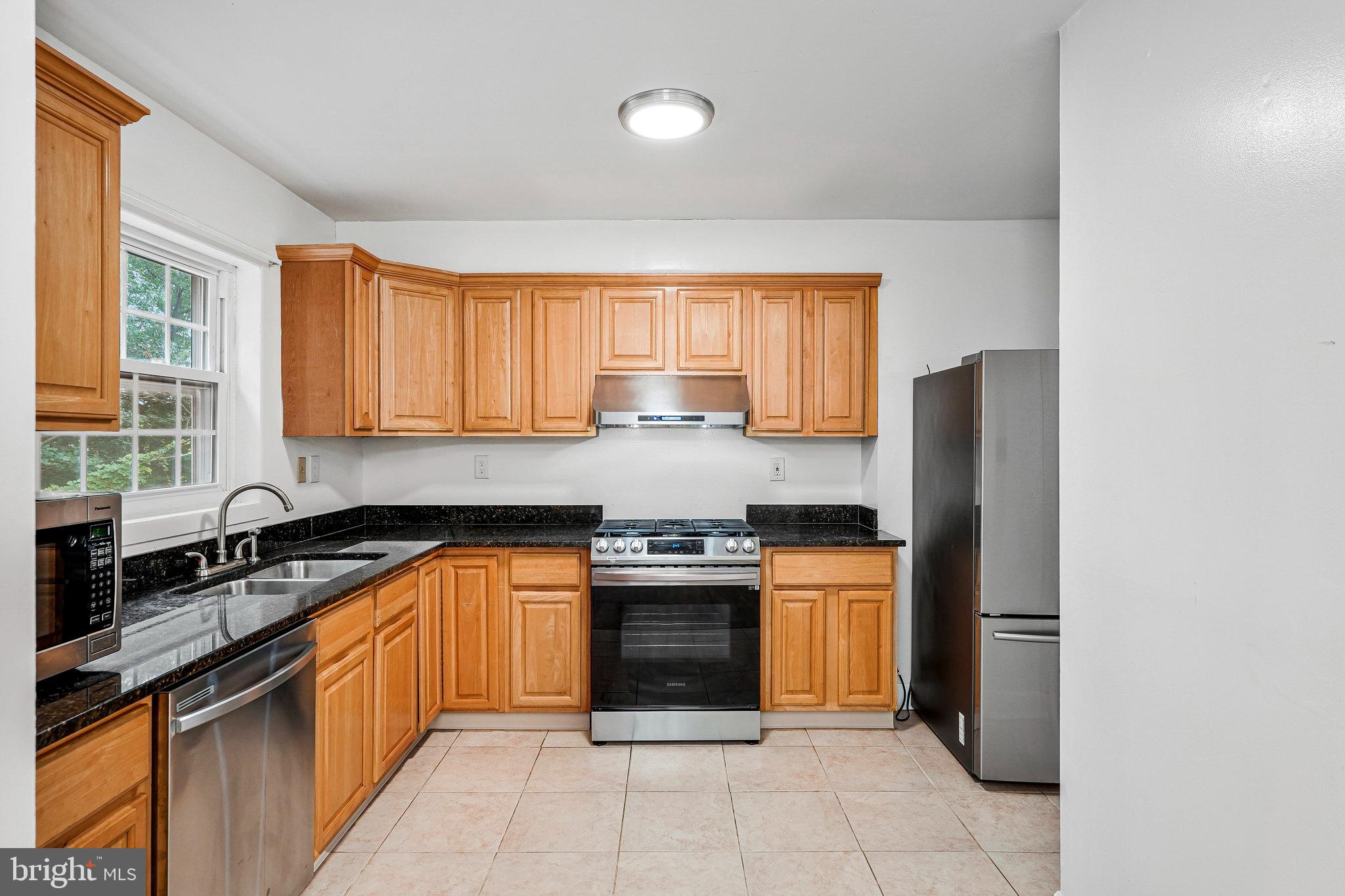 LIFESTYLE AT SULLY STATION - Residential Lease