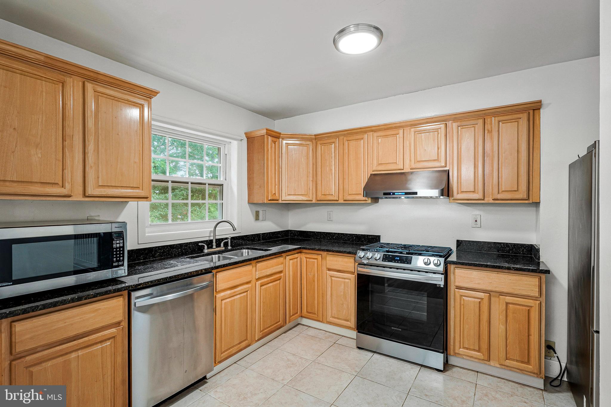 LIFESTYLE AT SULLY STATION - Residential Lease