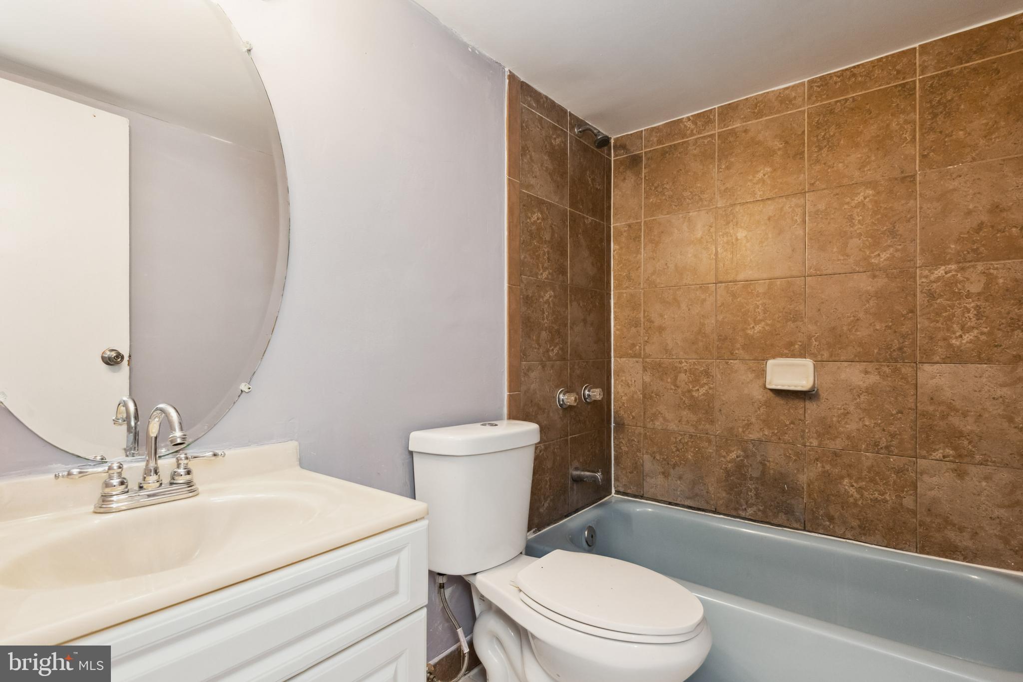 BEDFORD TOWNE CONDO - Residential