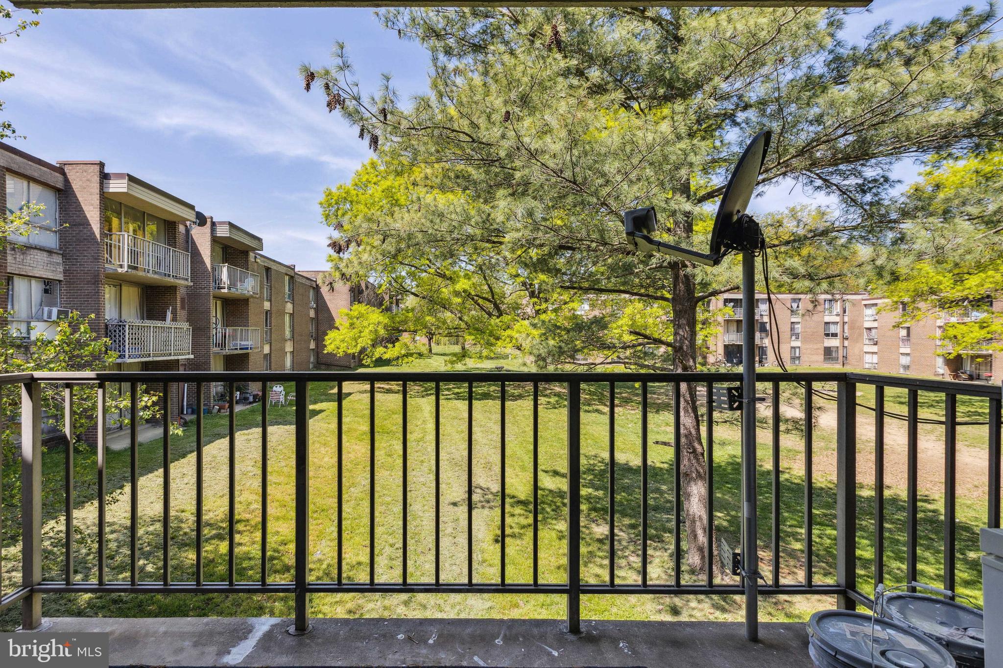 BEDFORD TOWNE CONDO - Residential