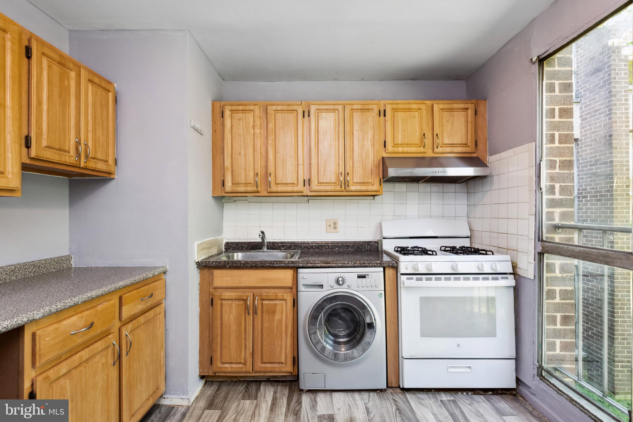 BEDFORD TOWNE CONDO - Residential