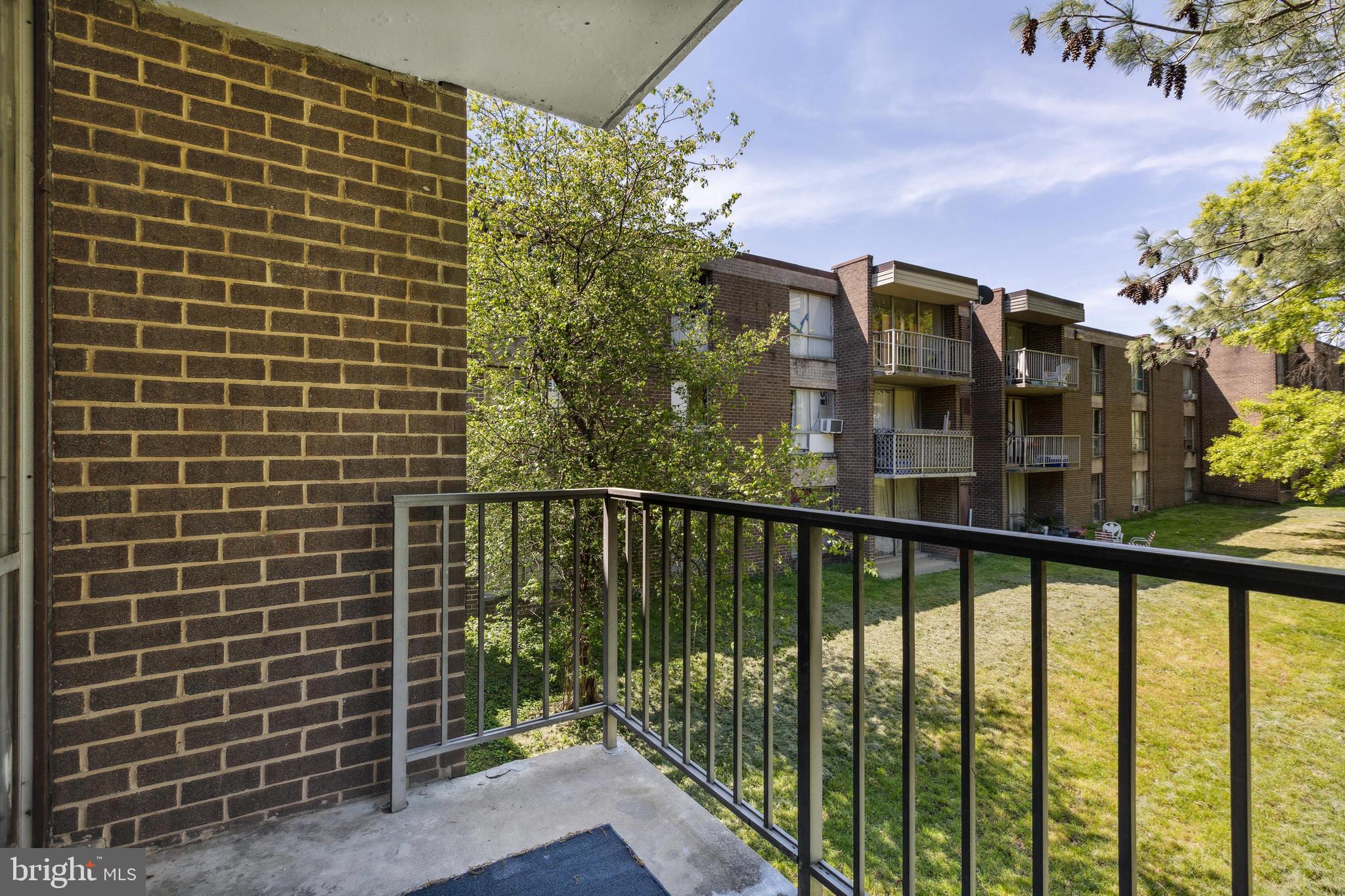 BEDFORD TOWNE CONDO - Residential