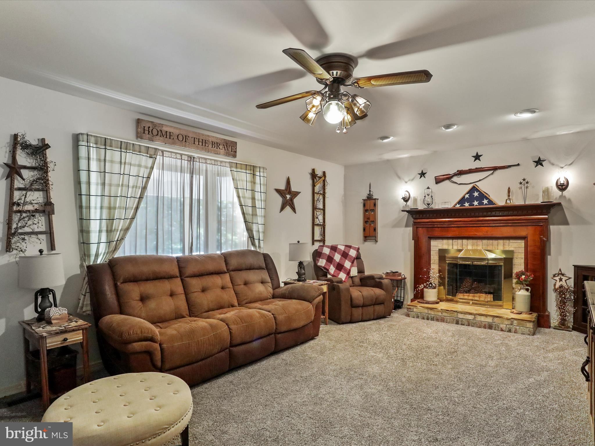 HAPPY CREEK - Residential