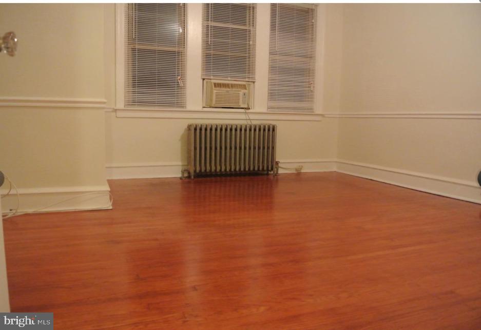 MAYFAIR - Residential Lease