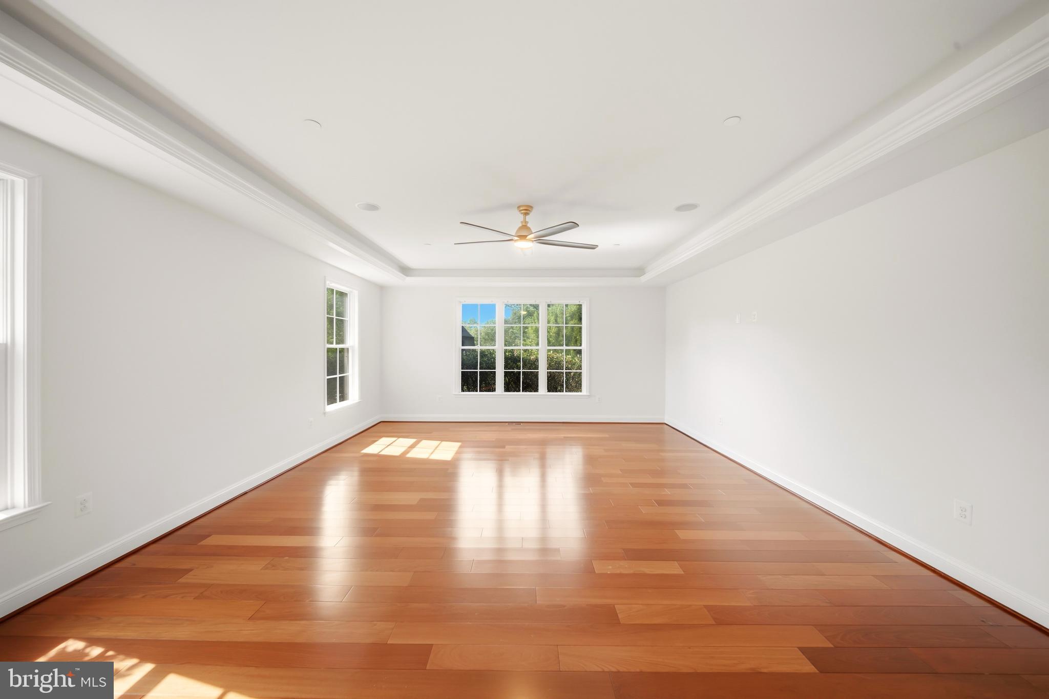 WORTHINGTON GREEN - Residential