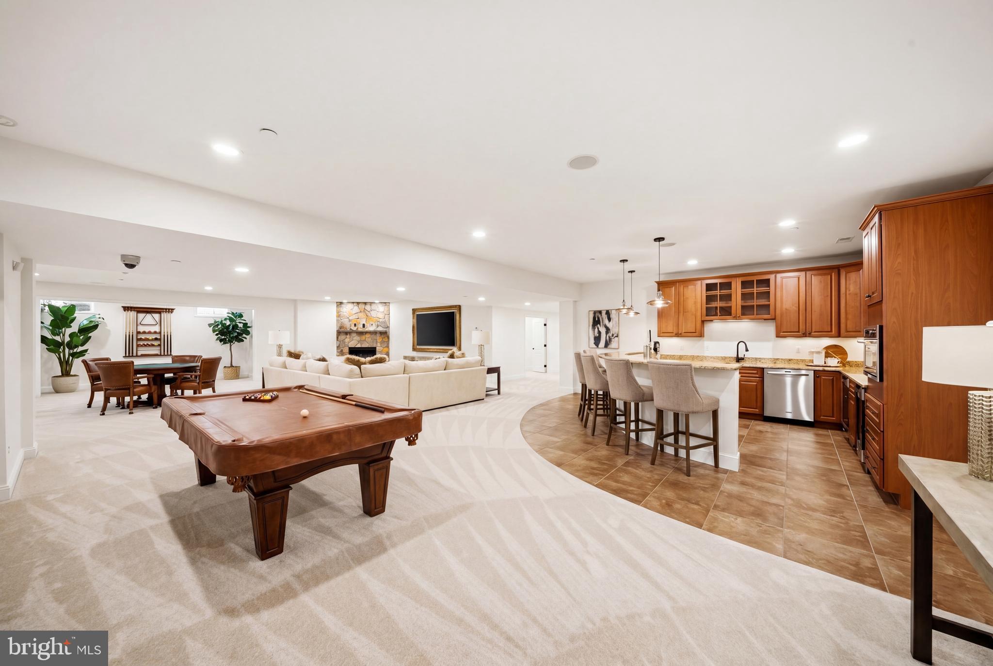 WORTHINGTON GREEN - Residential