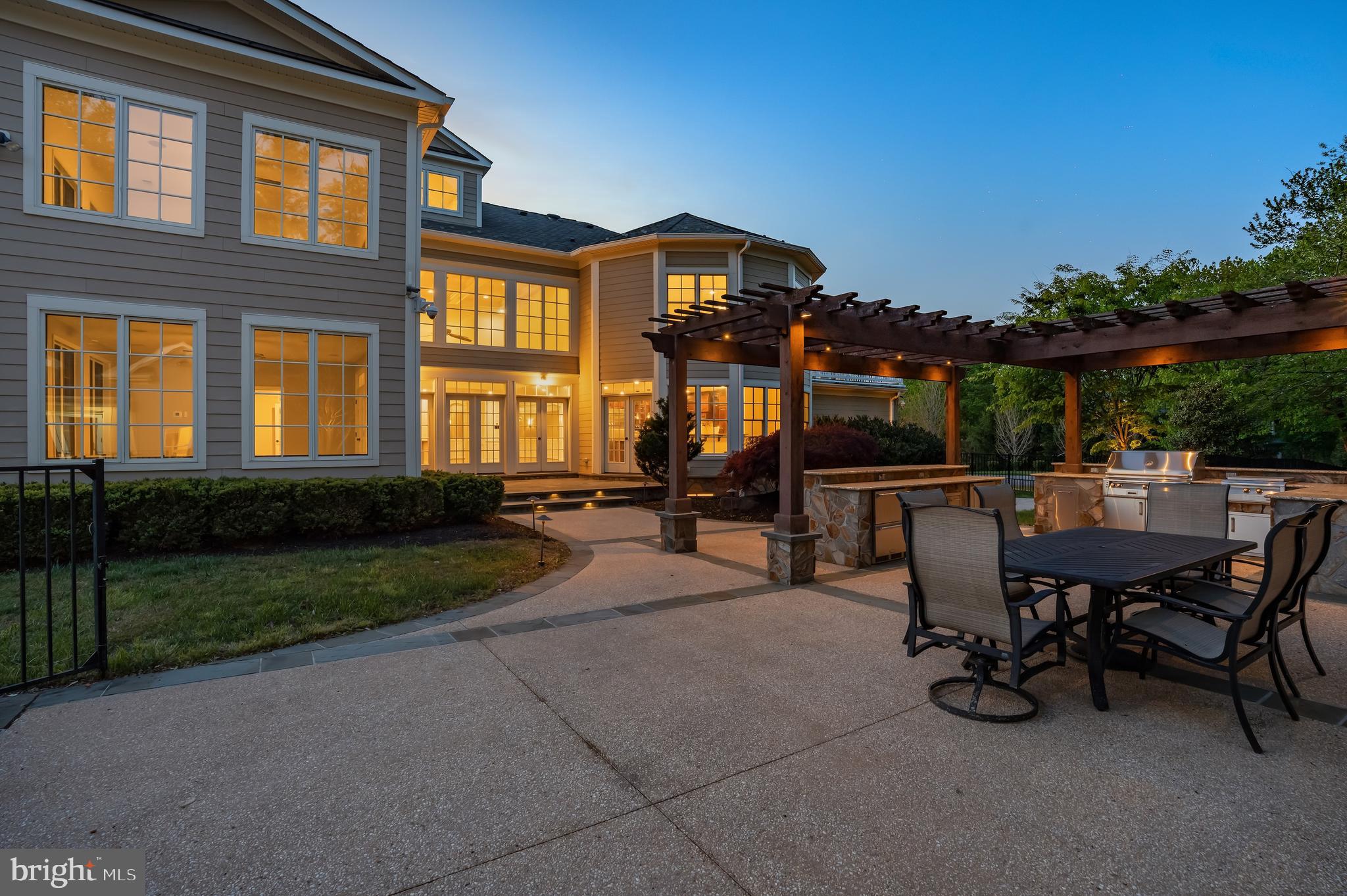 WORTHINGTON GREEN - Residential
