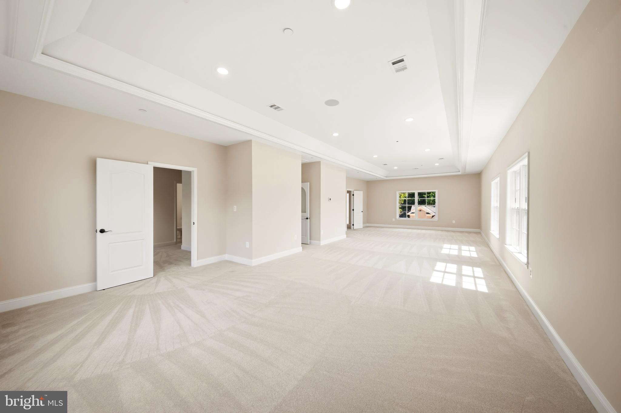 WORTHINGTON GREEN - Residential