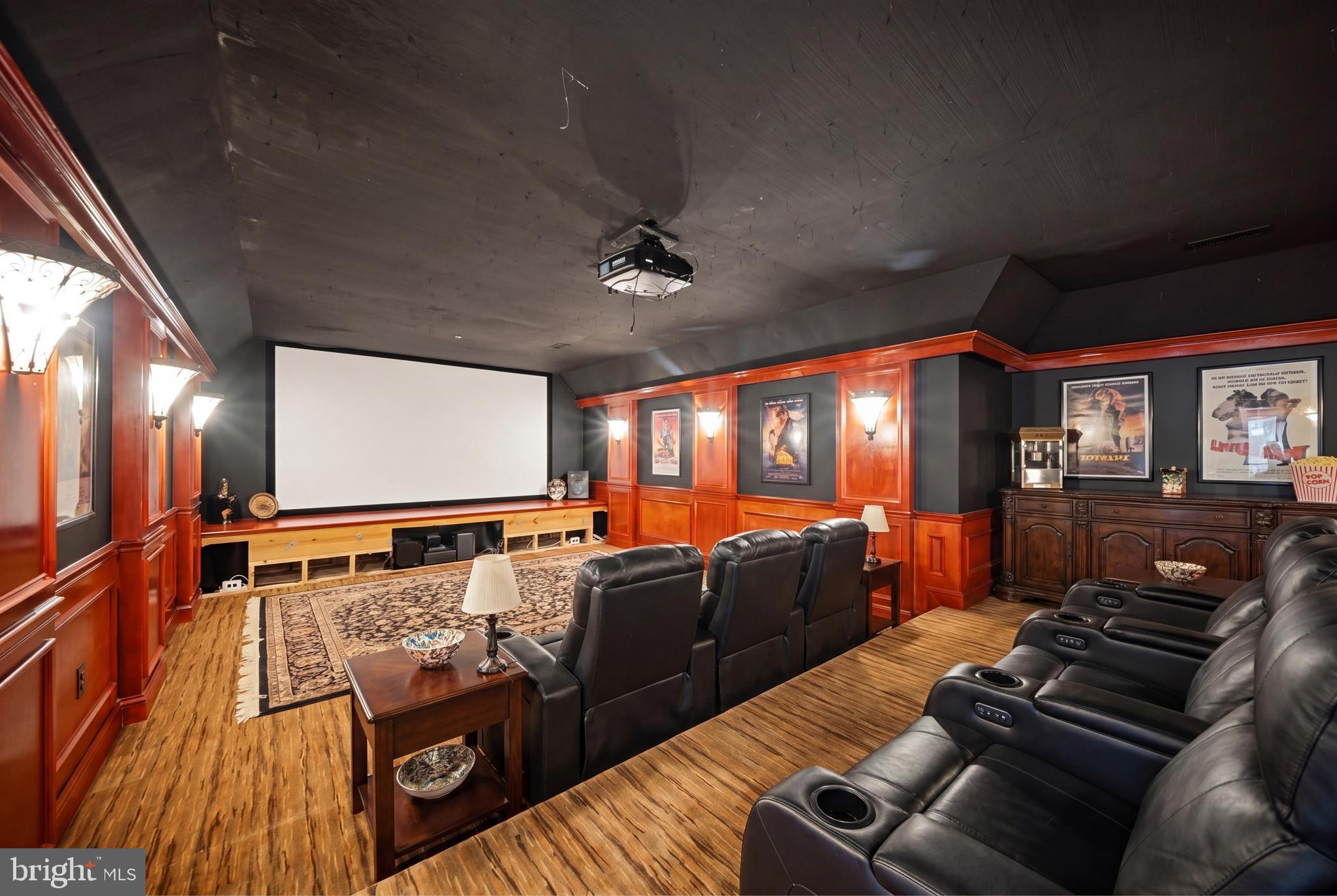 WORTHINGTON GREEN - Residential