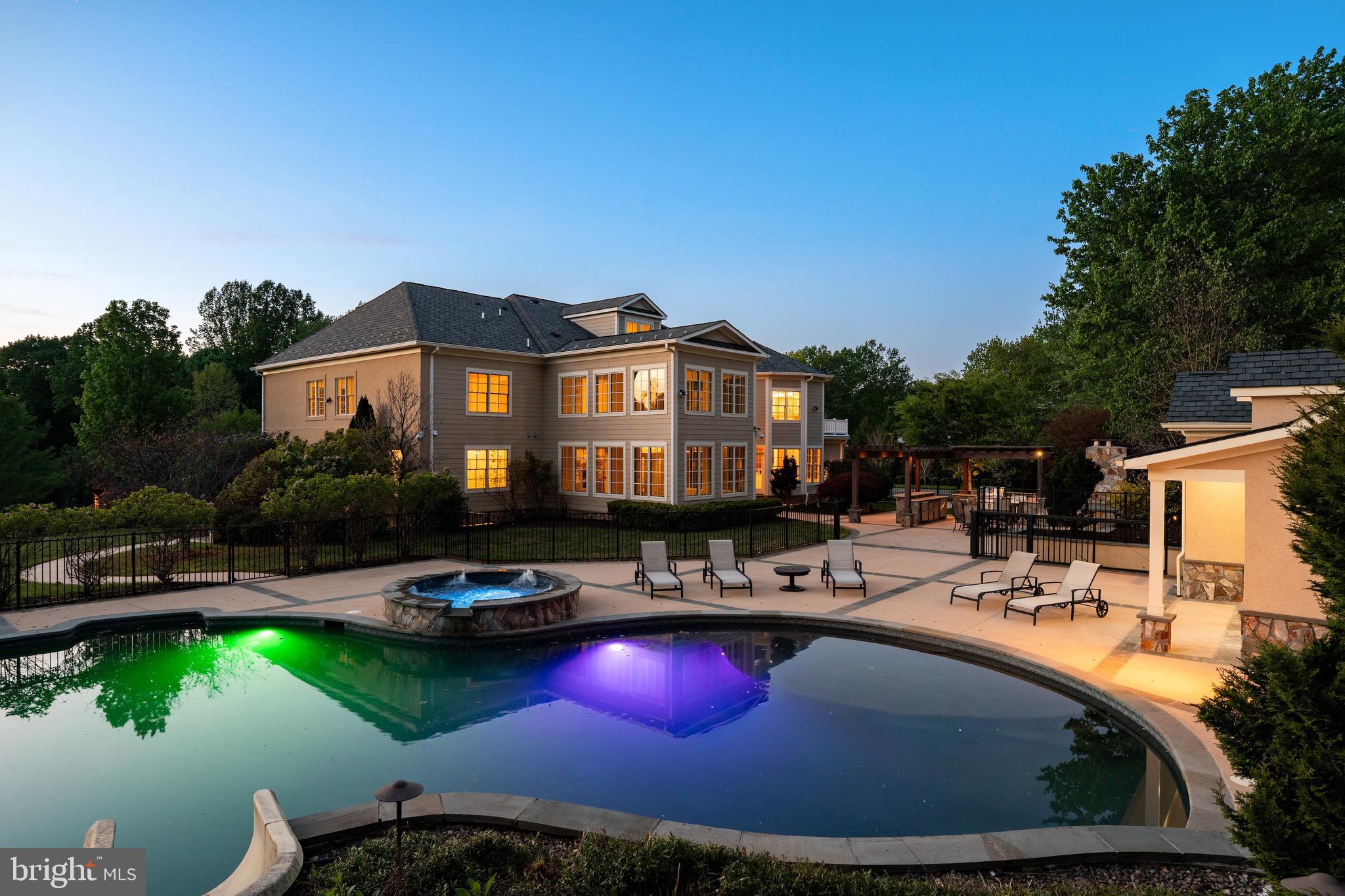 WORTHINGTON GREEN - Residential