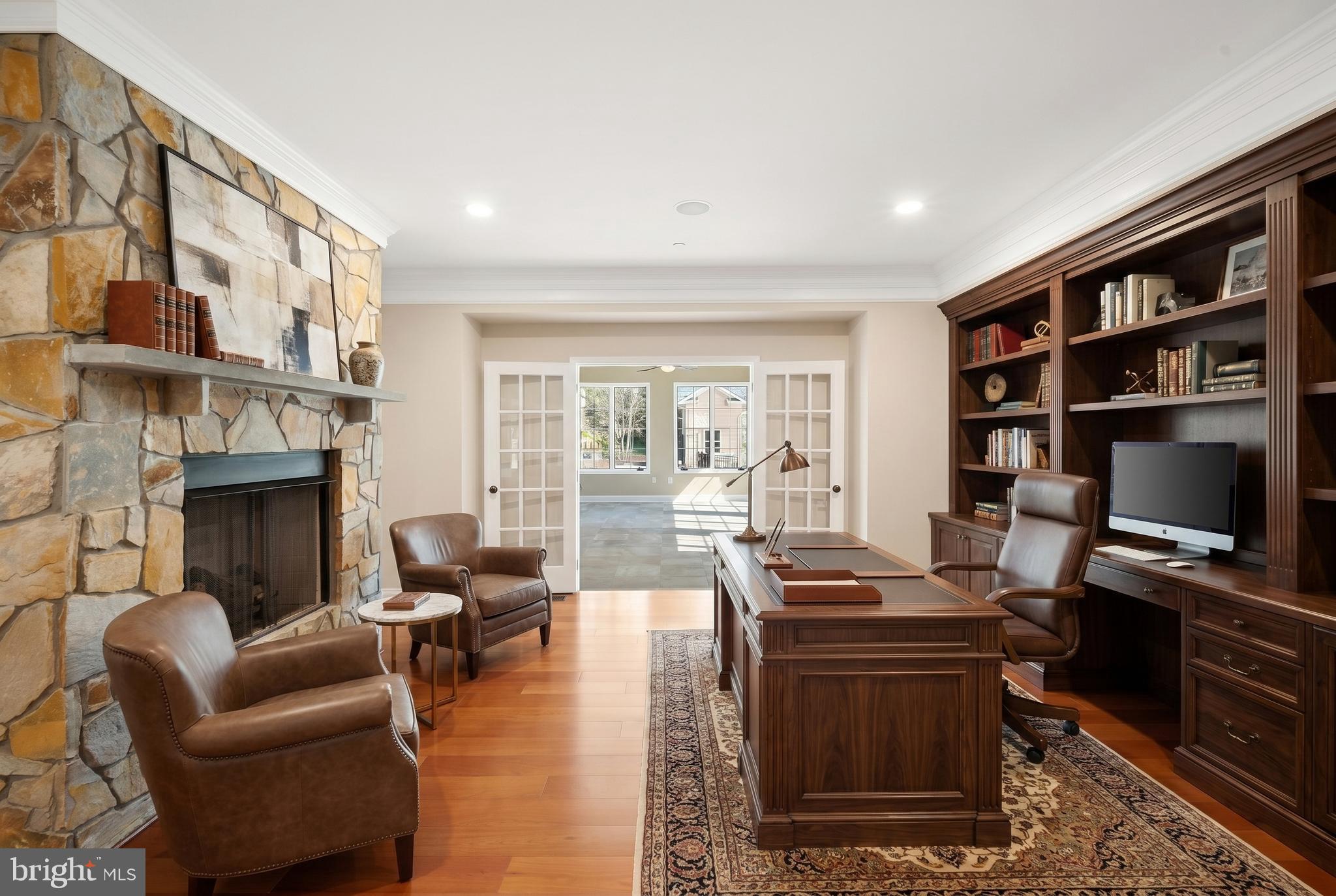 WORTHINGTON GREEN - Residential
